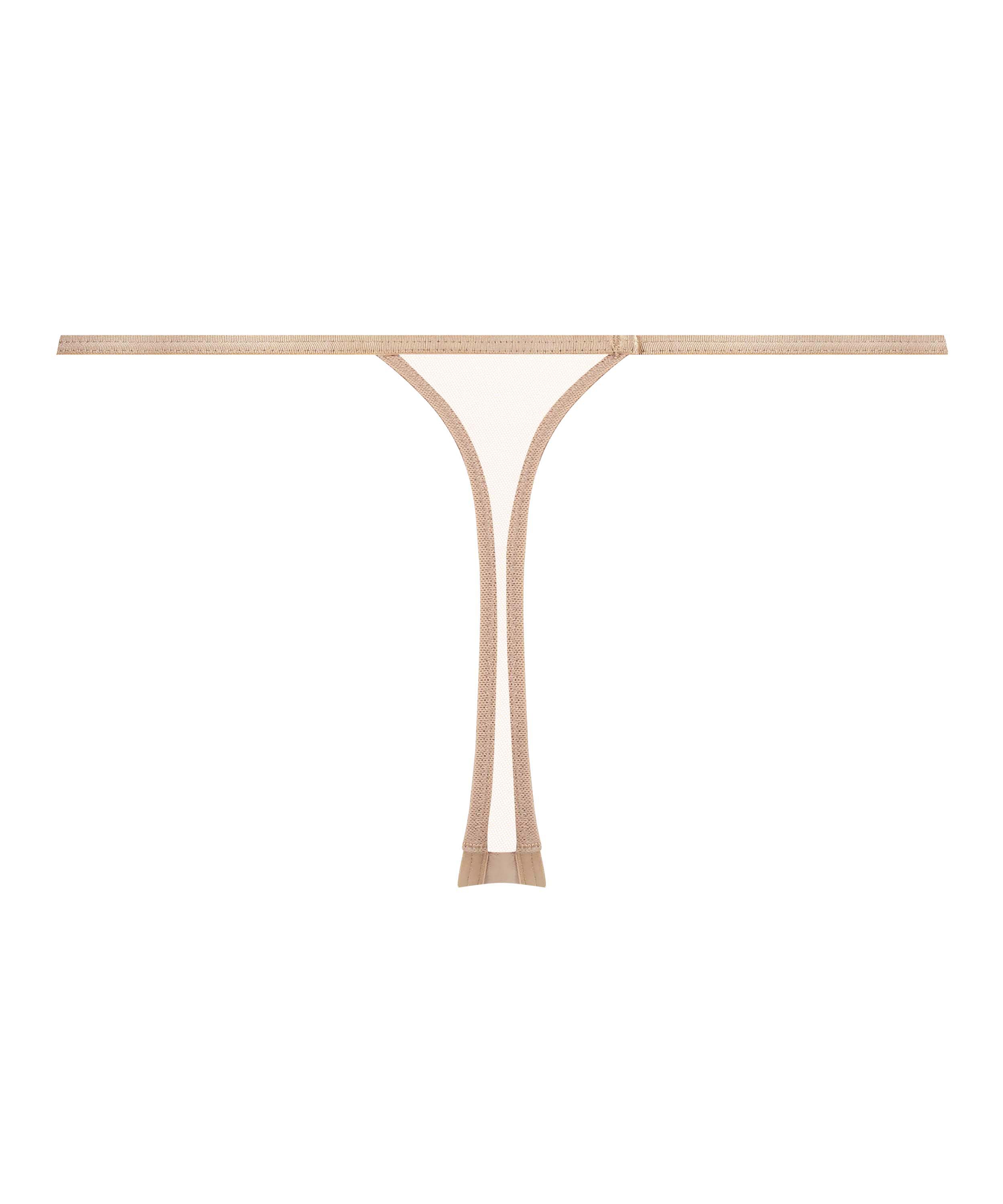 String Maxime, Brun, main