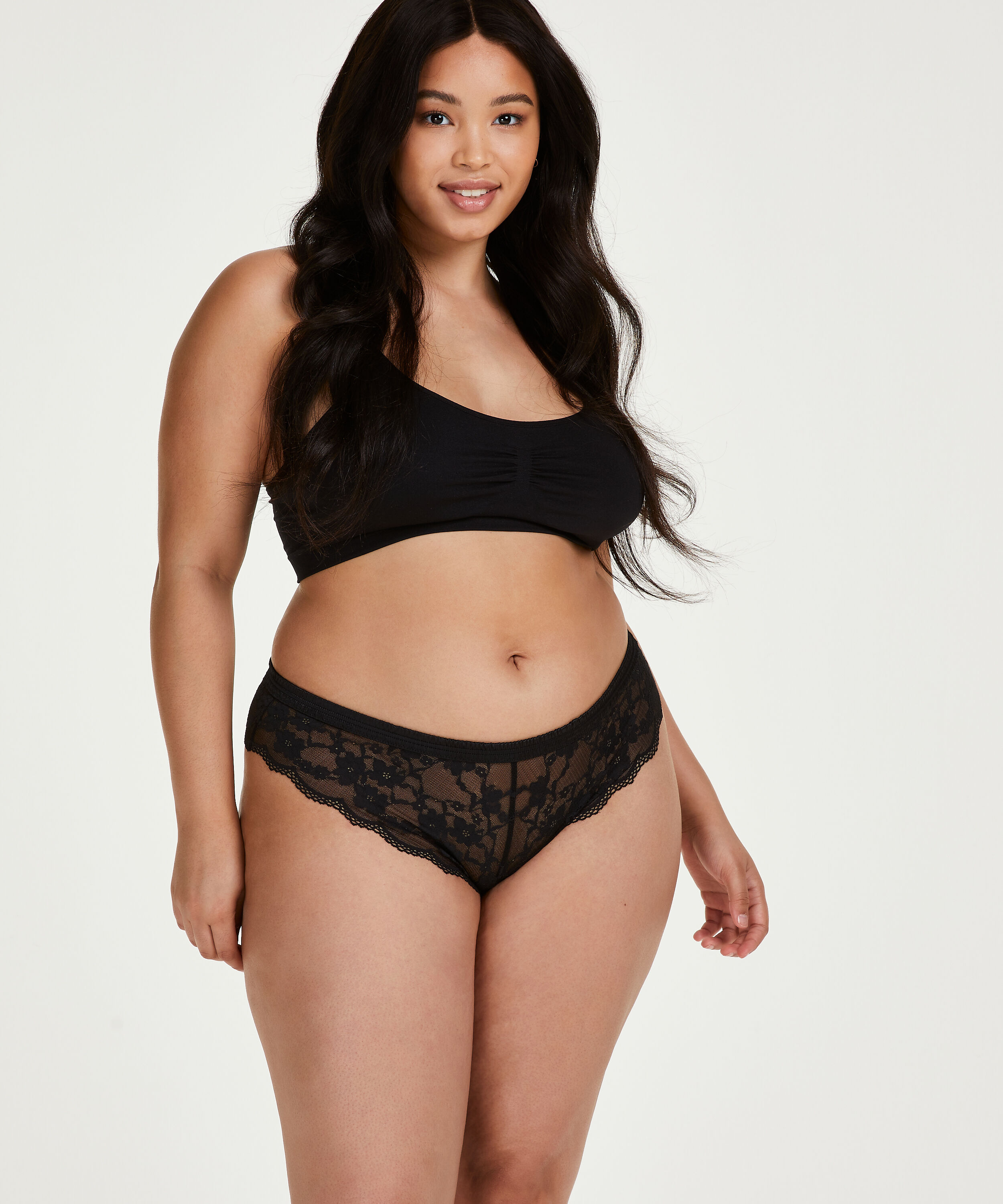 Slip br&eacute;silien jambe haute Iva Curvy, Noir