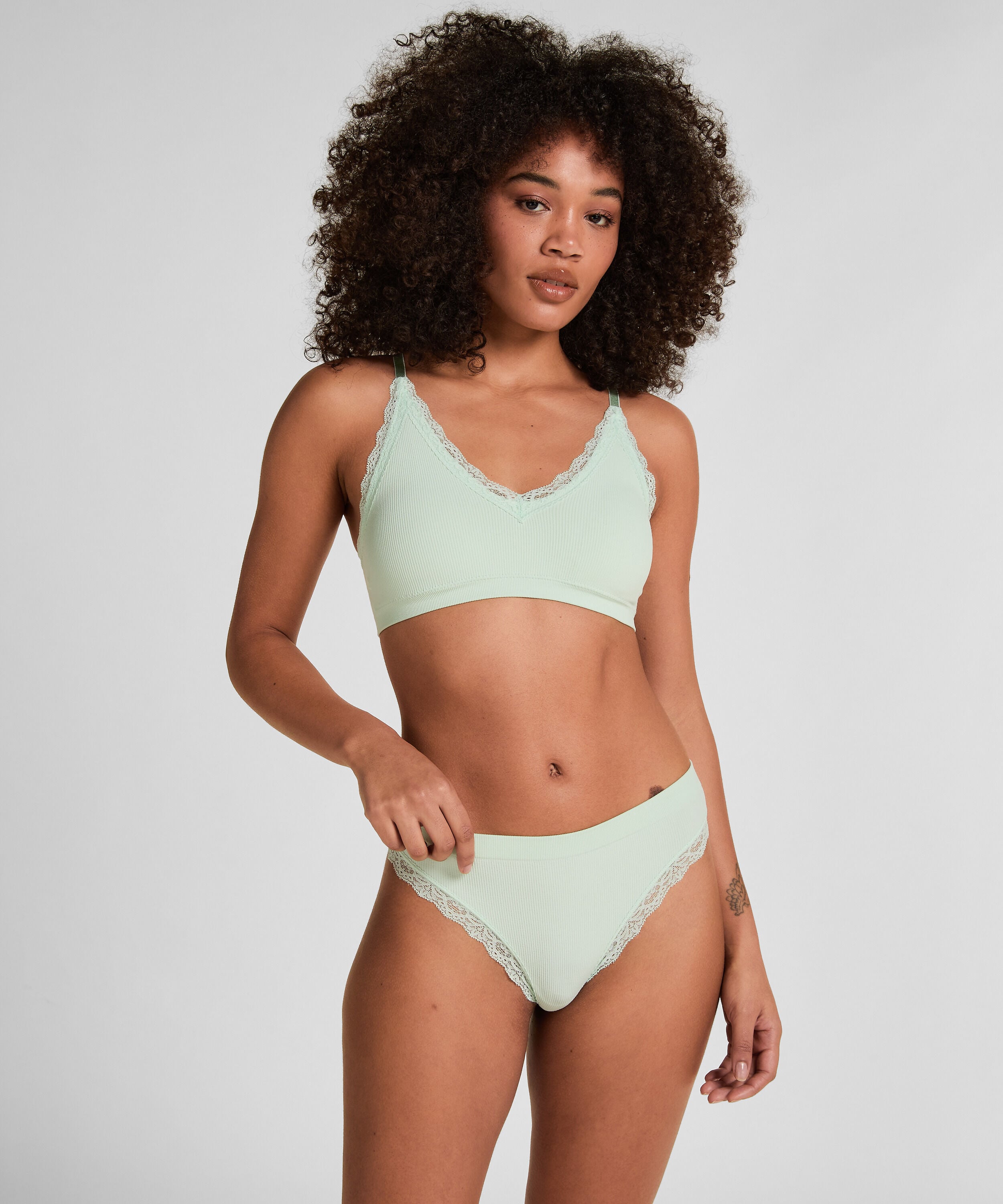 String Lola, Groen