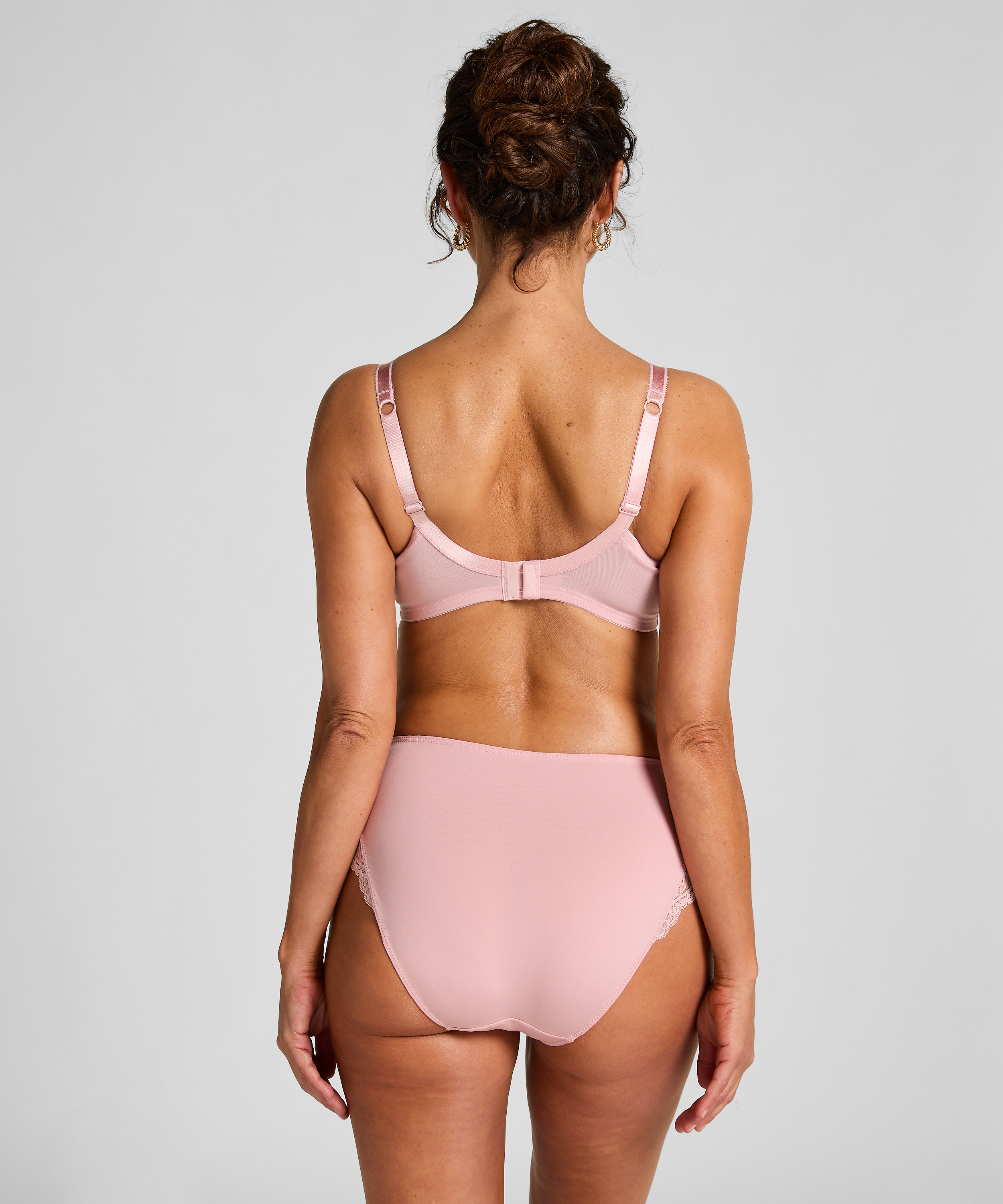 Soutien-gorge &agrave; armatures non-pr&eacute;form&eacute; Sophie, Rose, main