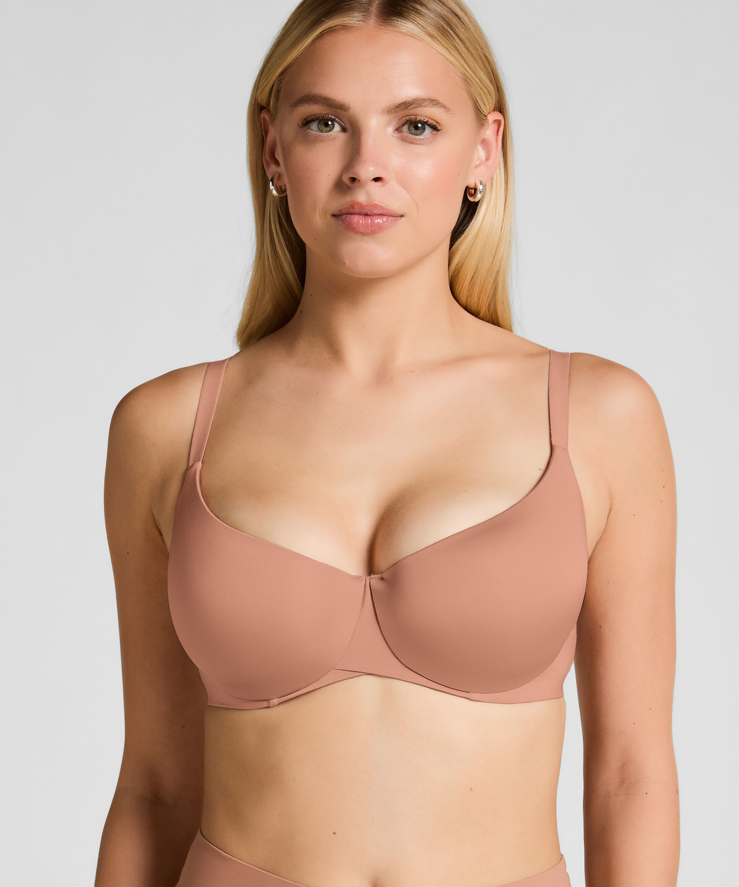 Soutien-gorge à armatures préformé Smooth, Brun
