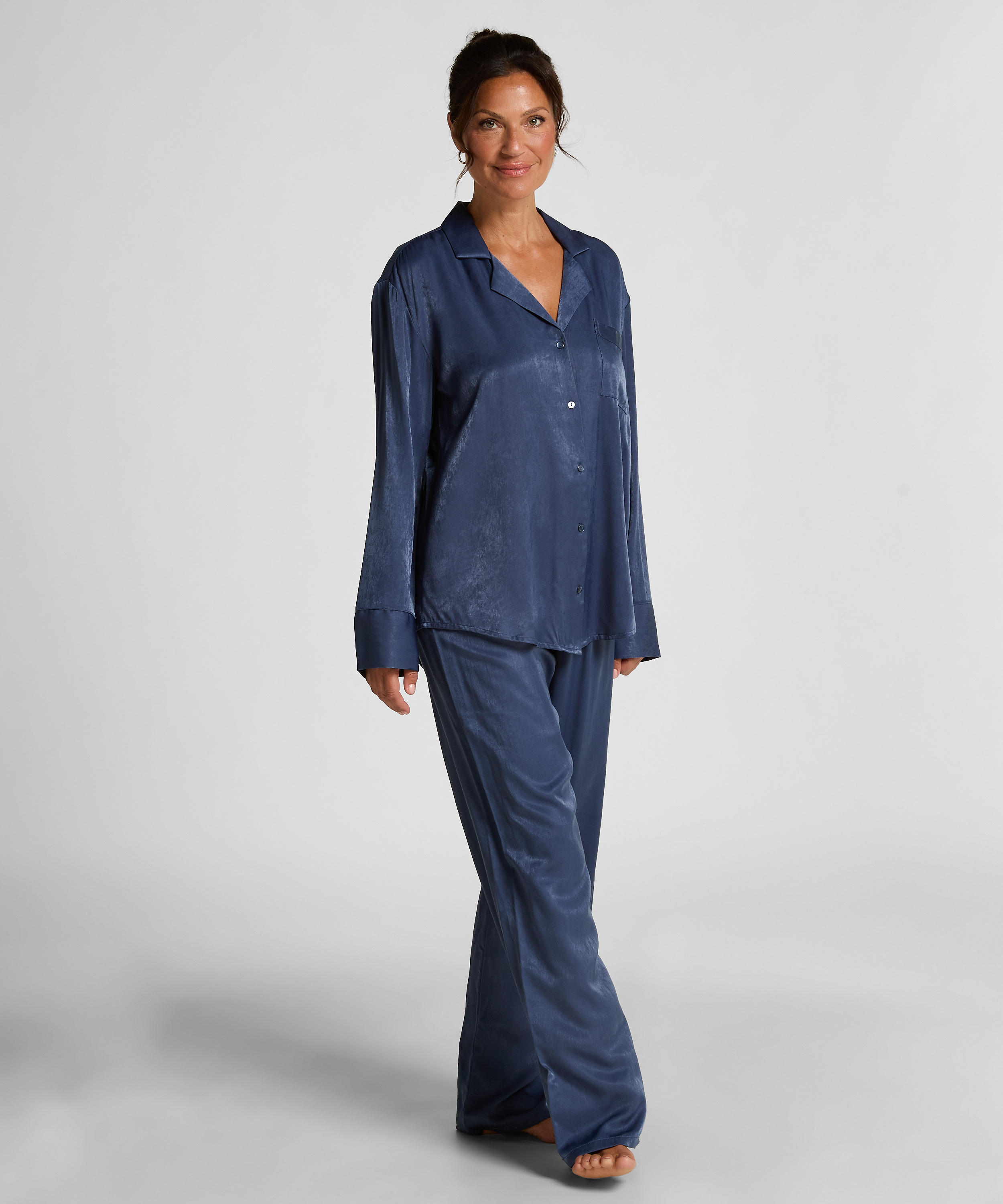 Veste &agrave; manches longues Satin Ayla, Bleu, main