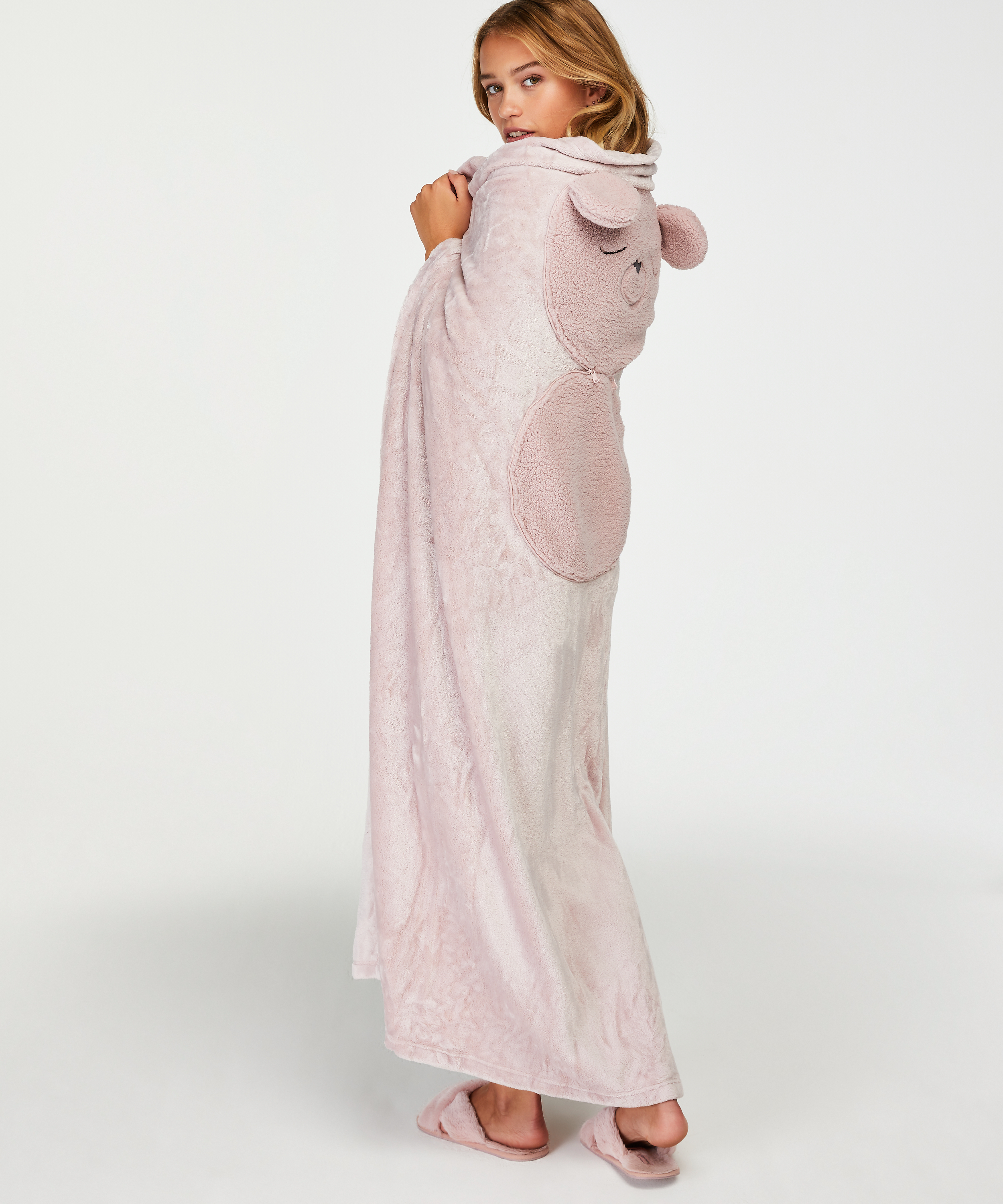 Couverture Cosy Bear, Pourpre, main