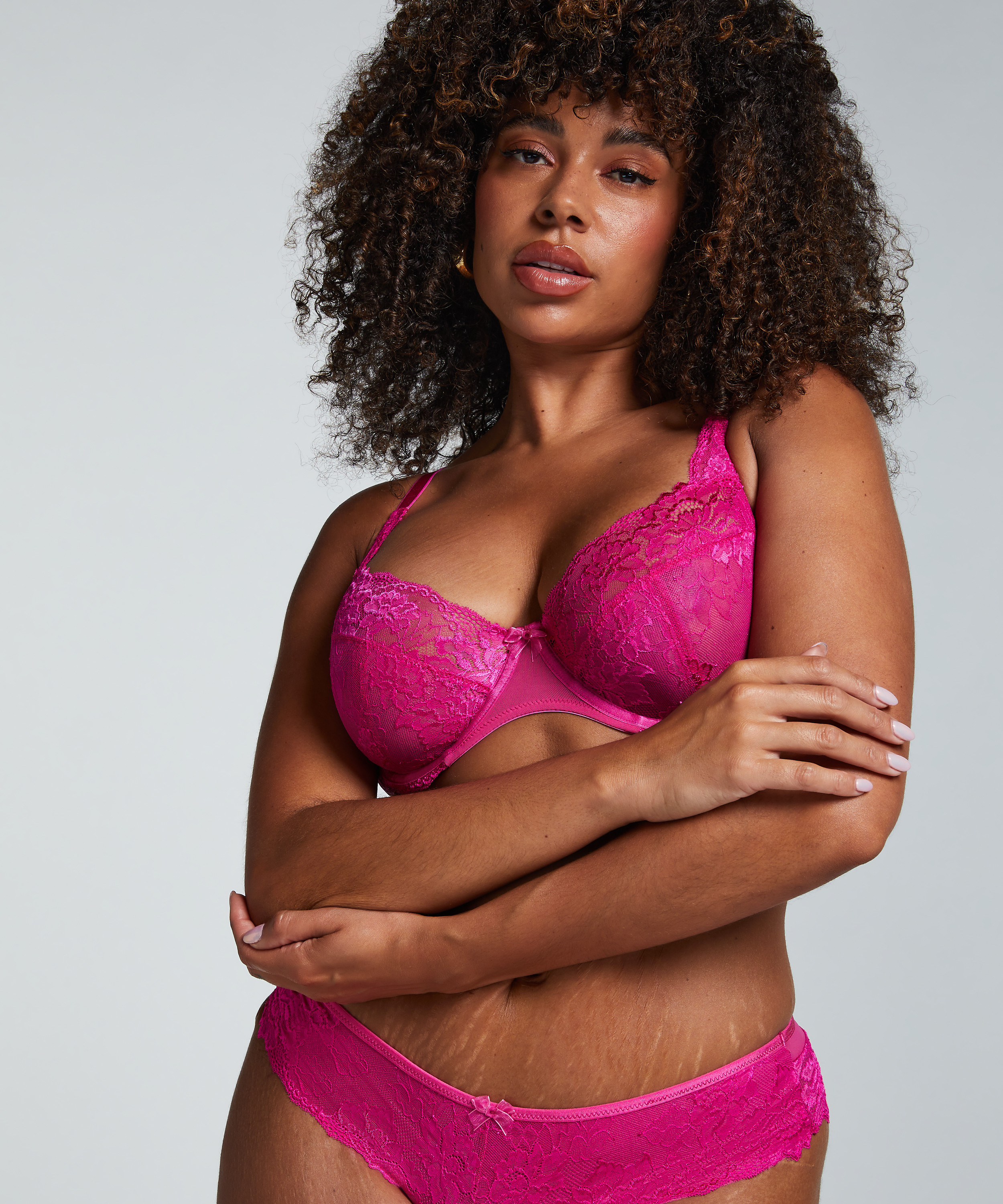 Soutien-gorge &agrave; armatures non-pr&eacute;form&eacute; Ida, Rose, main