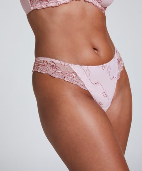 Boxerstring Diva, Roze