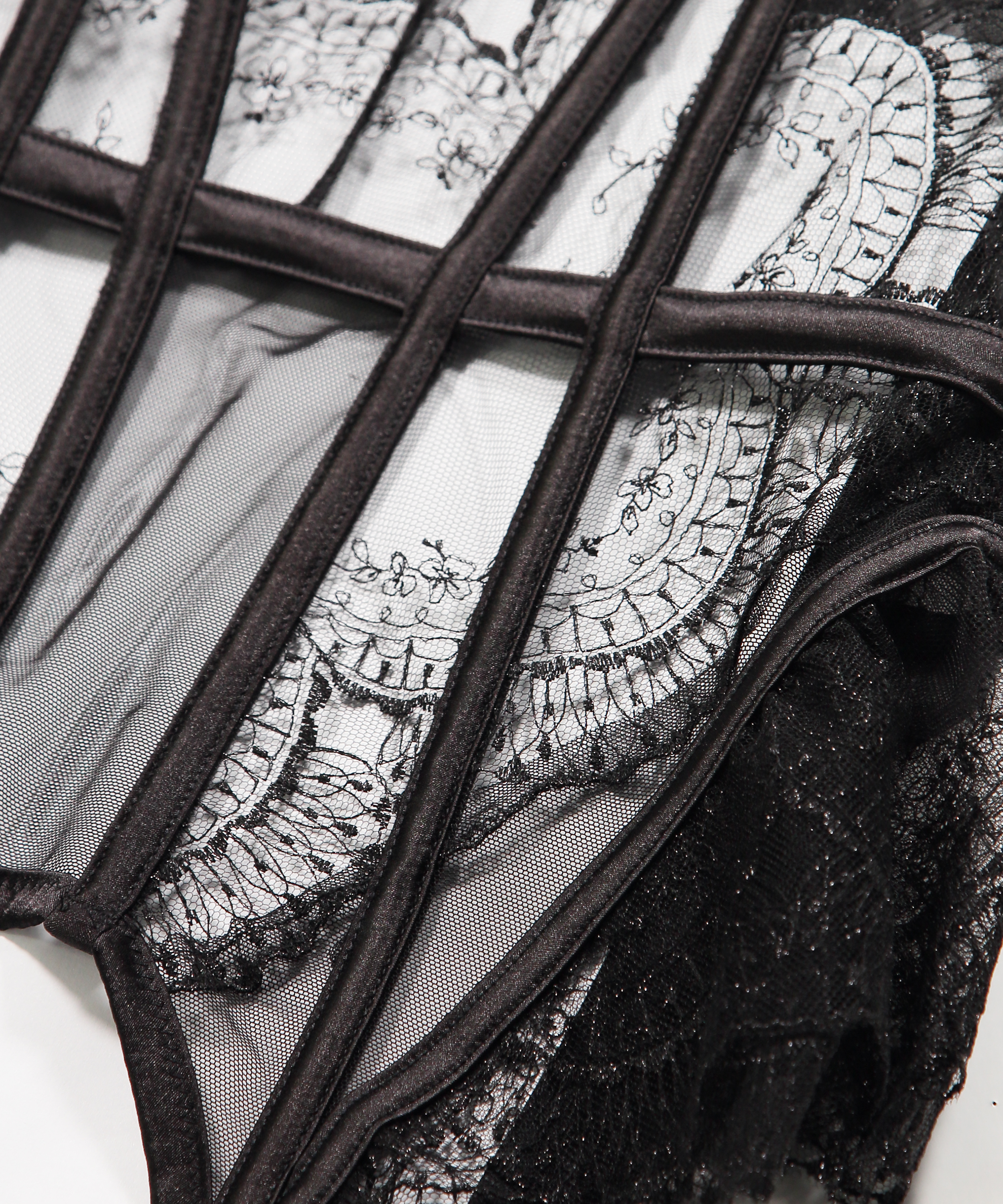 Bustier &agrave; armatures non rembourr&eacute; Akira, Noir, main