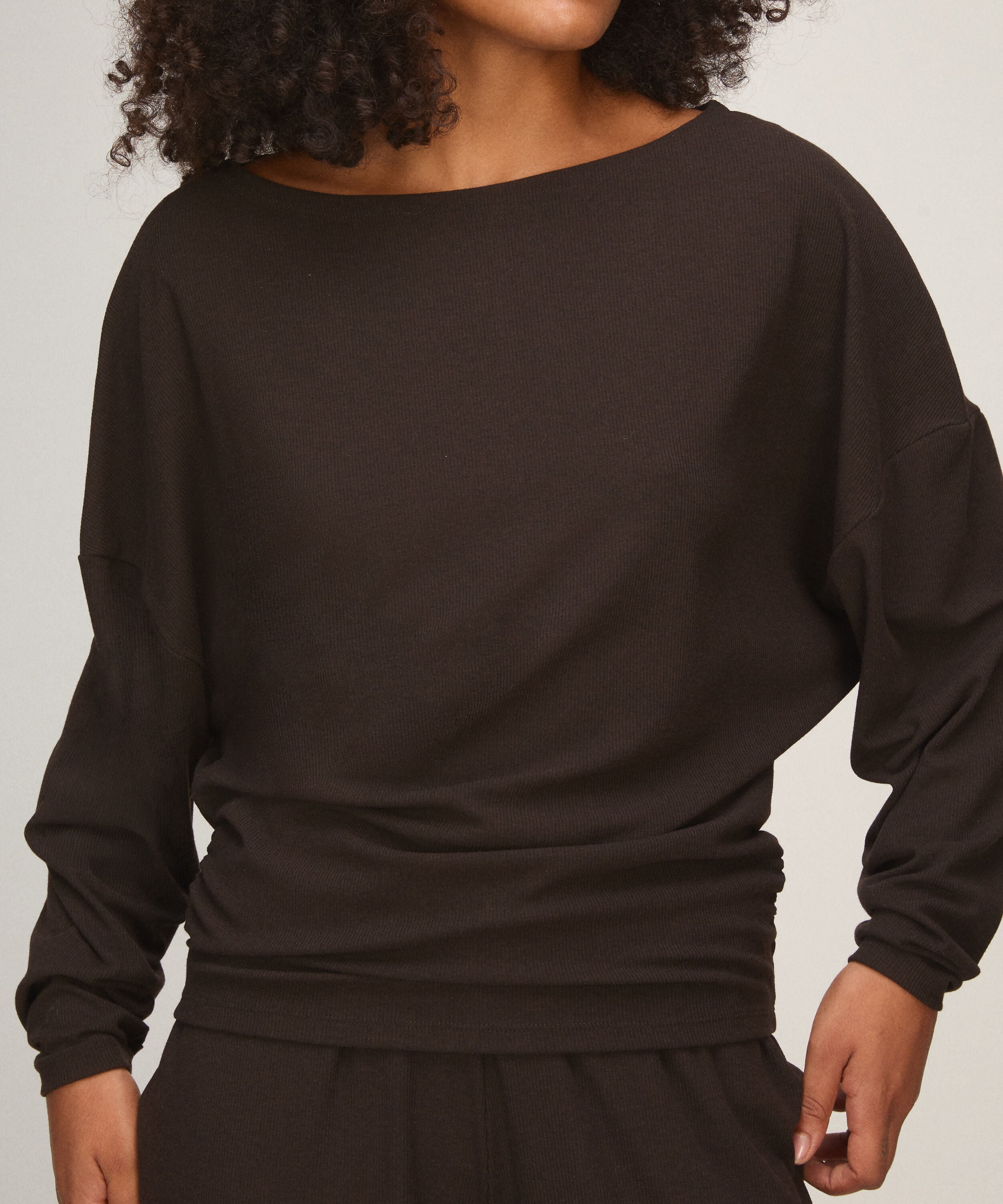 Top met Lange Mouwen Premium Rib Batwing, Bruin Top met Lange Mouwen Premium Rib Batwing, Bruin