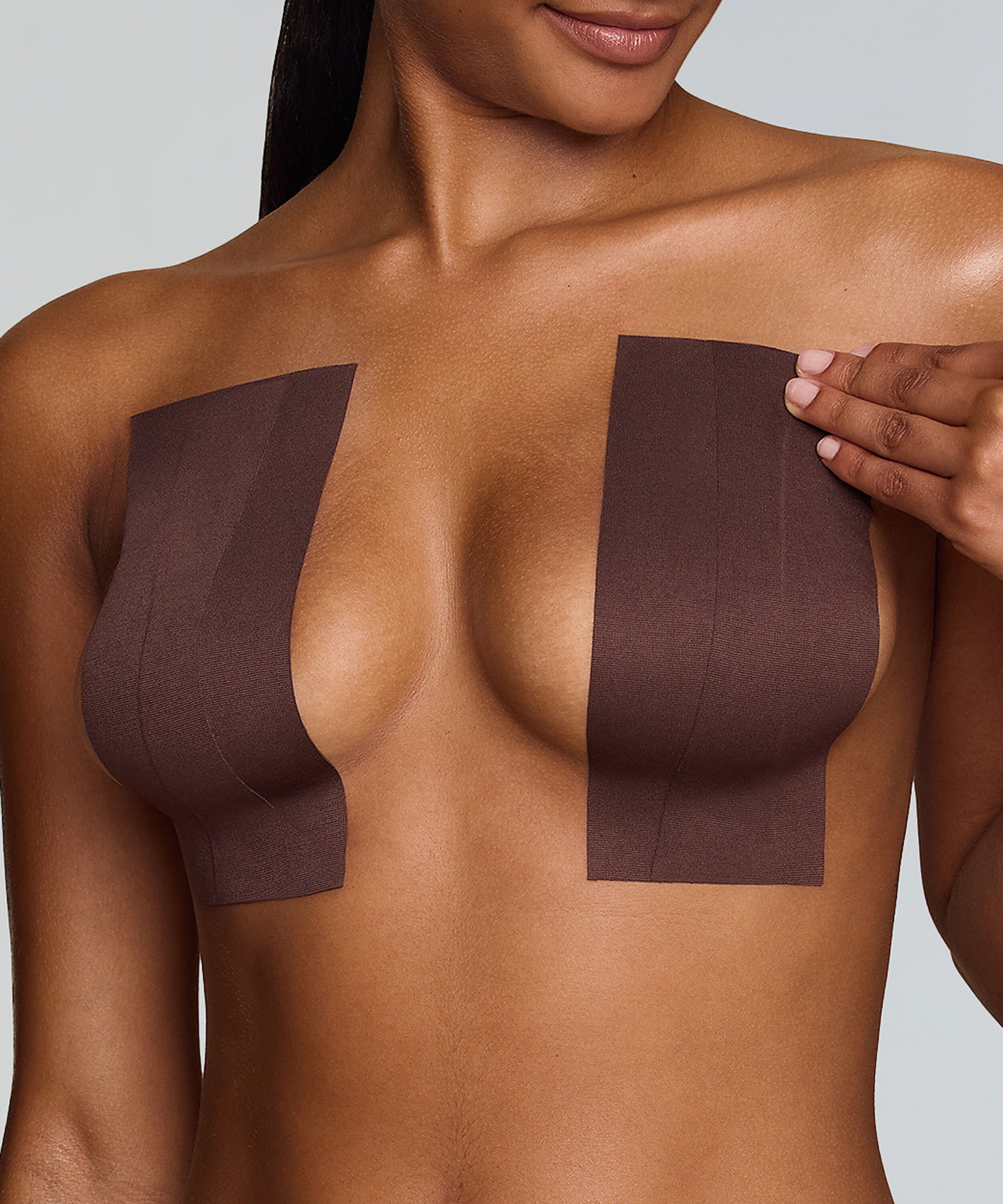 Boob Tape, Brun Boob Tape, Brun