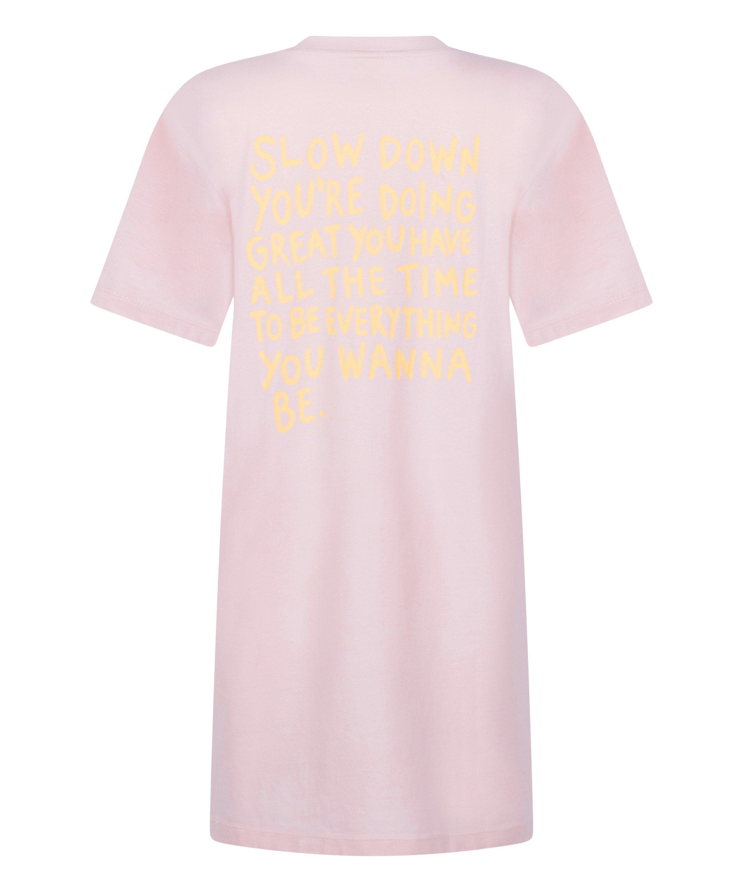 Chemise de nuit, Rose, main