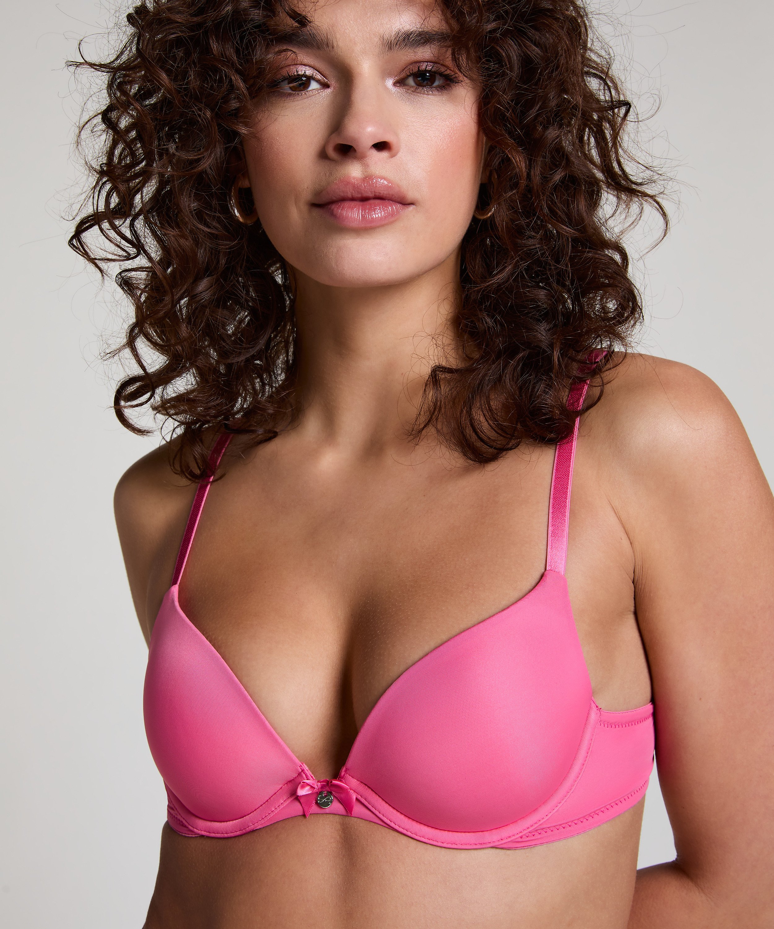 Soutien-gorge à armatures préformé Plunge, Rose, main