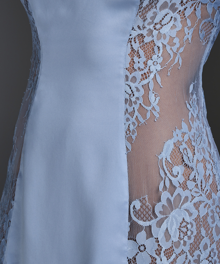 Nuisette Jennifer, Bleu