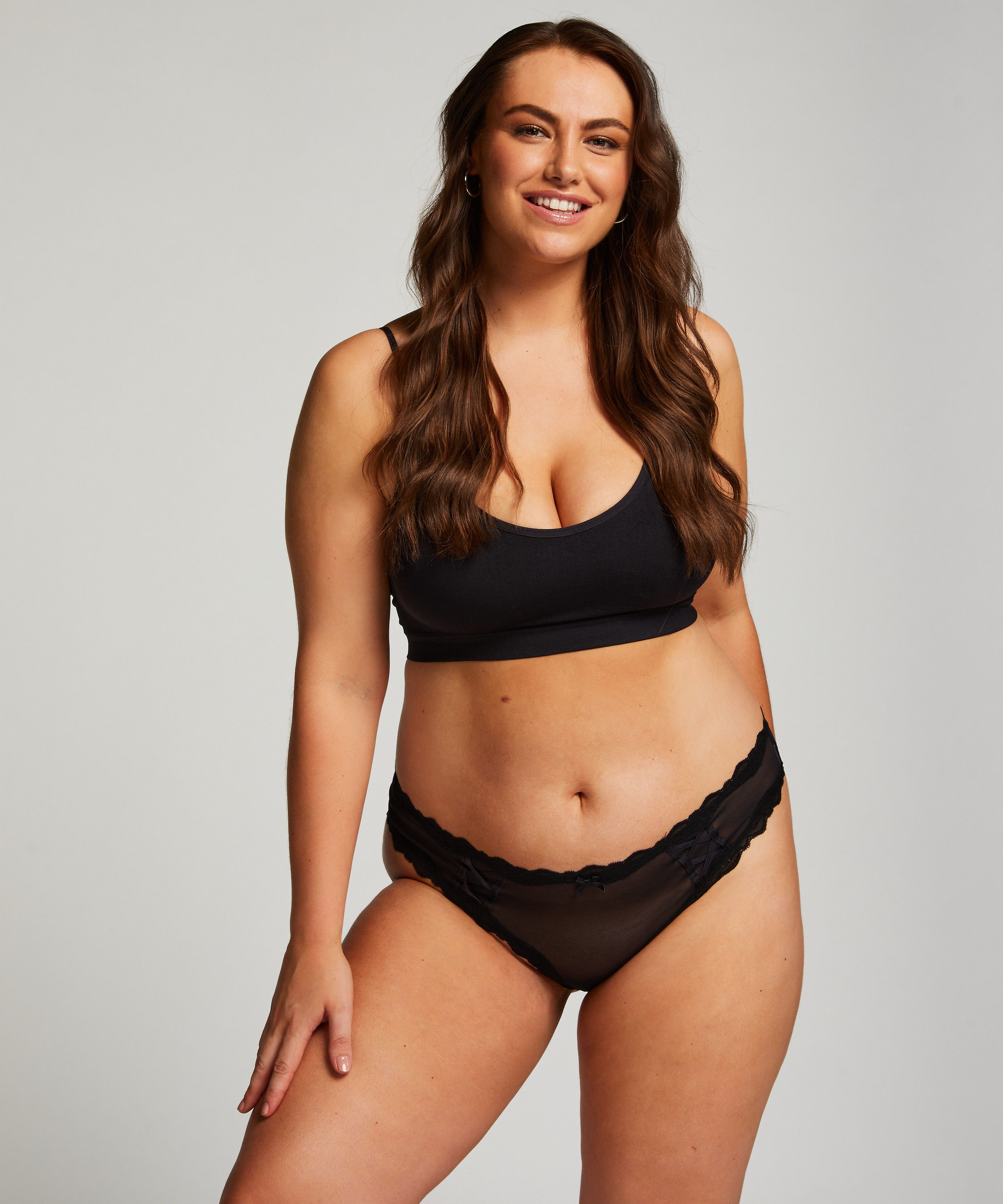 Brazilian Astra, Zwart, main