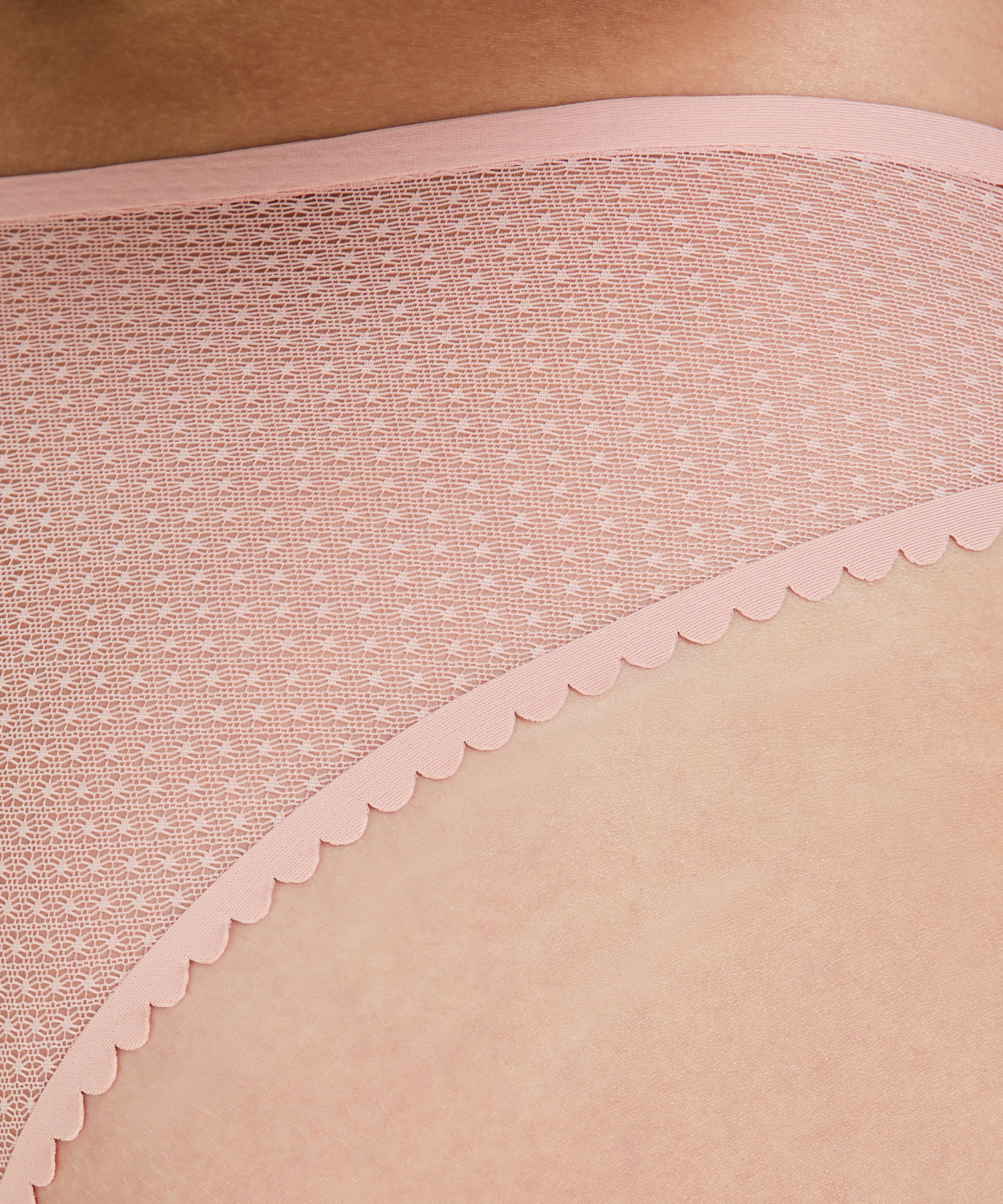 Invisible brazilian, Roze, main