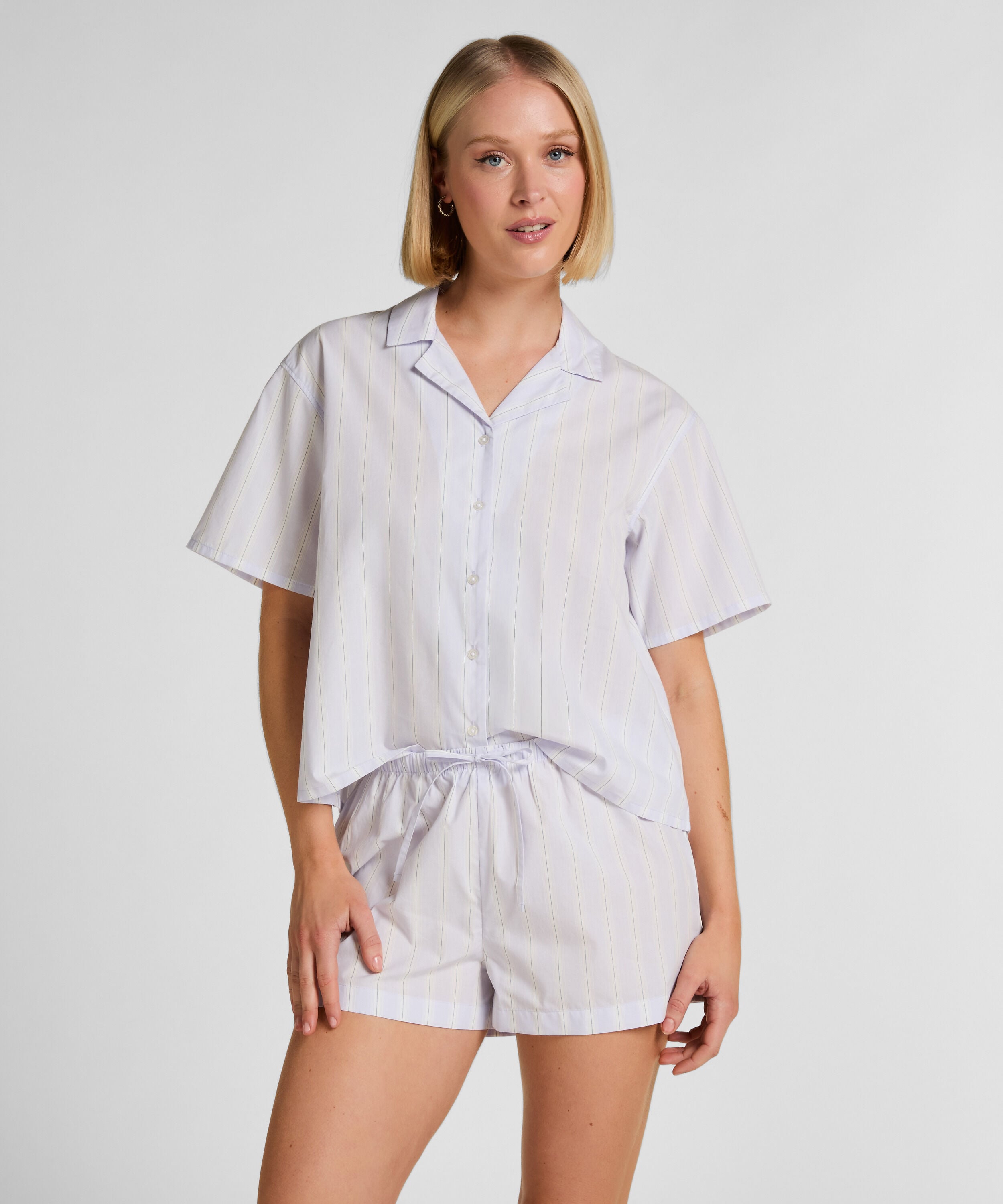 Short en coton rayé, Pourpre Short en coton rayé, Pourpre