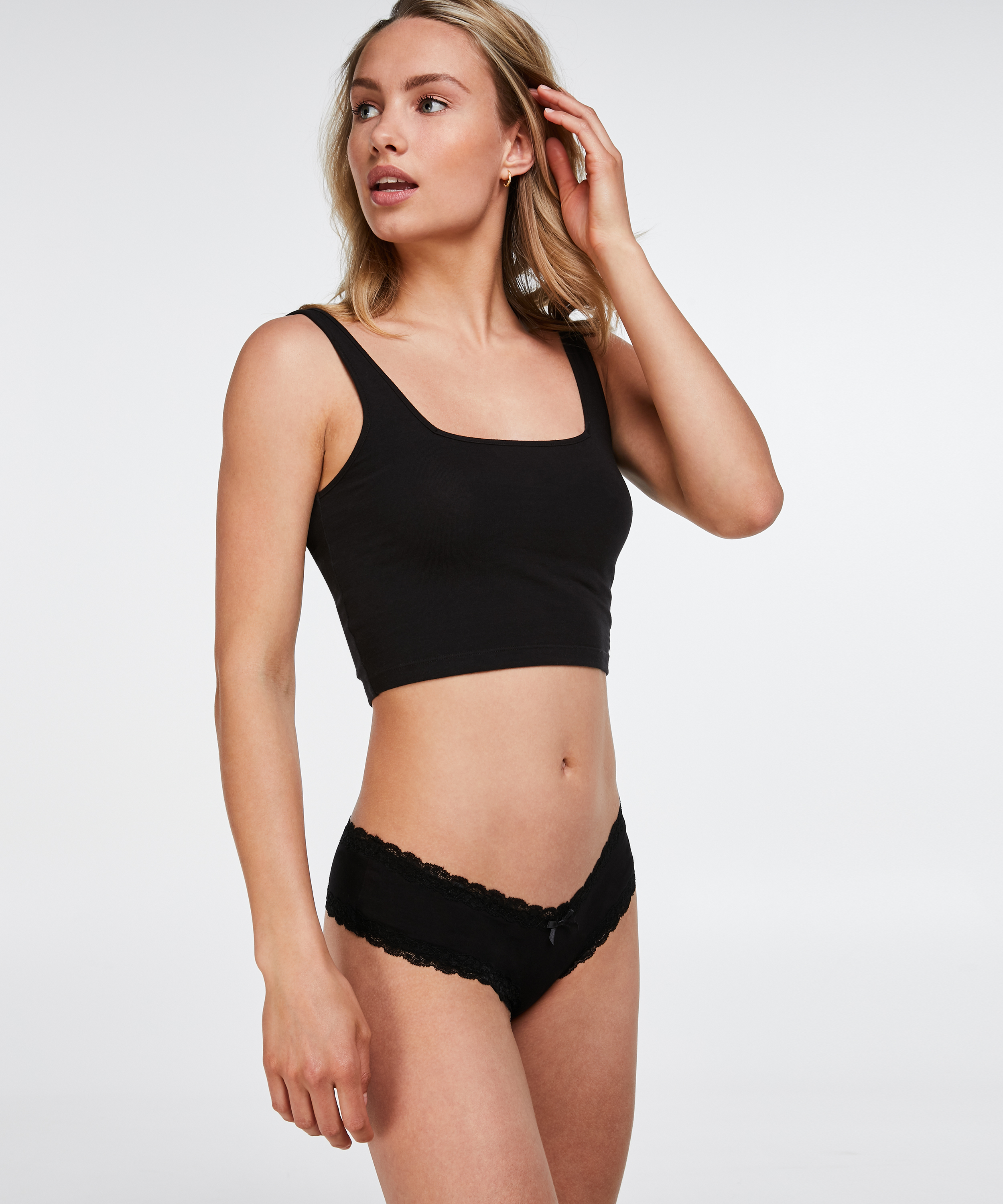 Slip brésilien V-shape, Noir, main