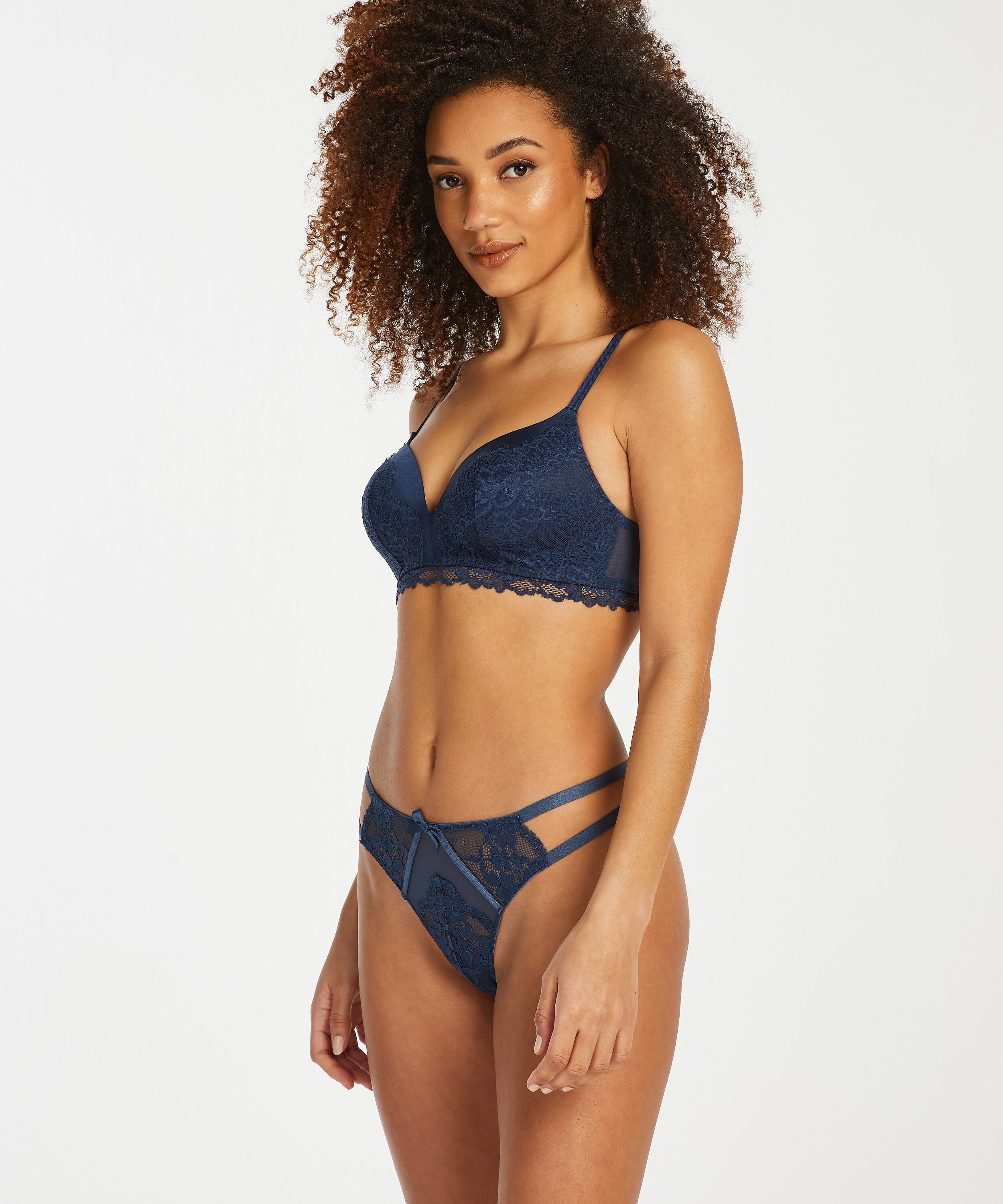 String Halle, Bleu
