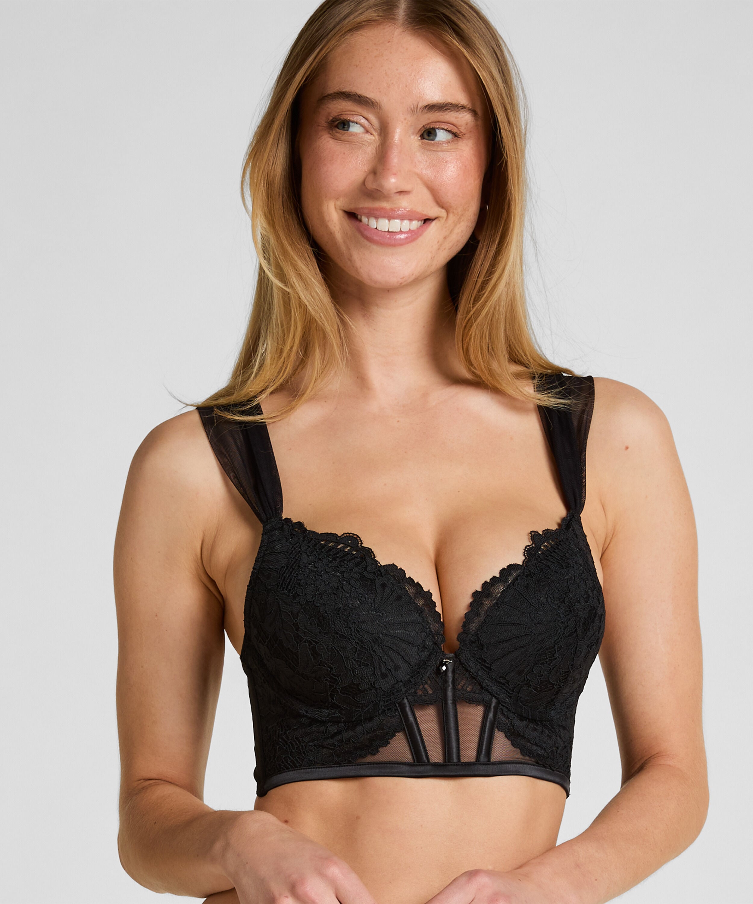Soutien-gorge à armatures préformé push-up et longline Whitney, Noir