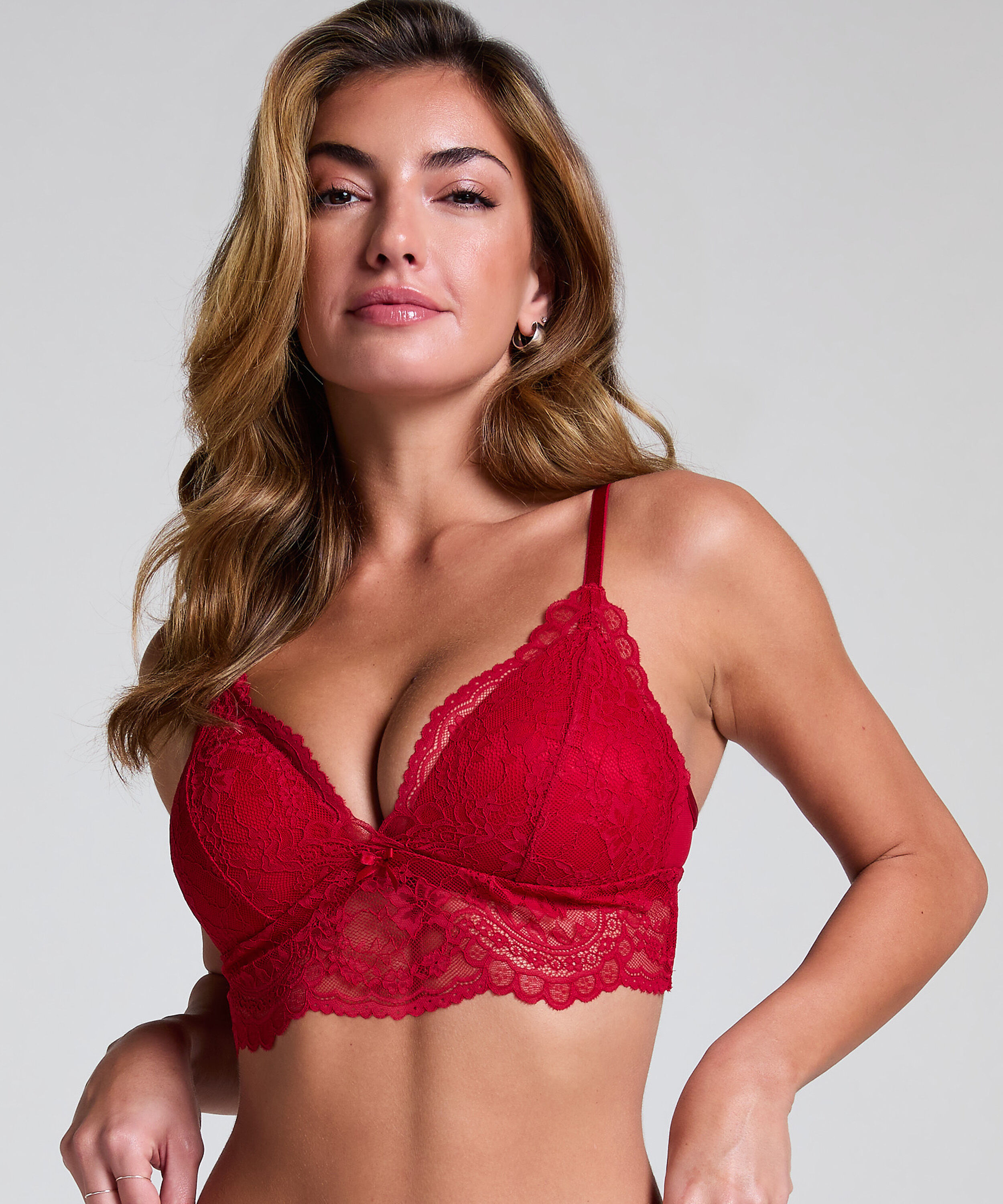 Brassi&egrave;re Juliette, Rouge