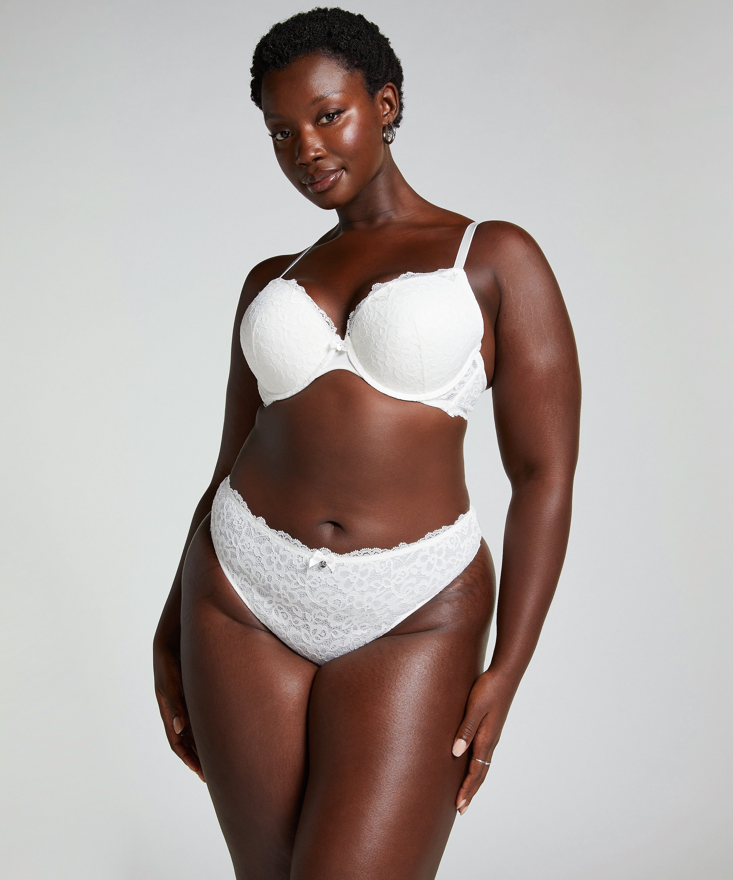 Soutien-gorge &agrave; armatures pr&eacute;form&eacute; push-up Marine, Blanc, main