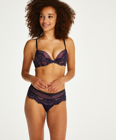 Boxerstring Bessie, Blauw