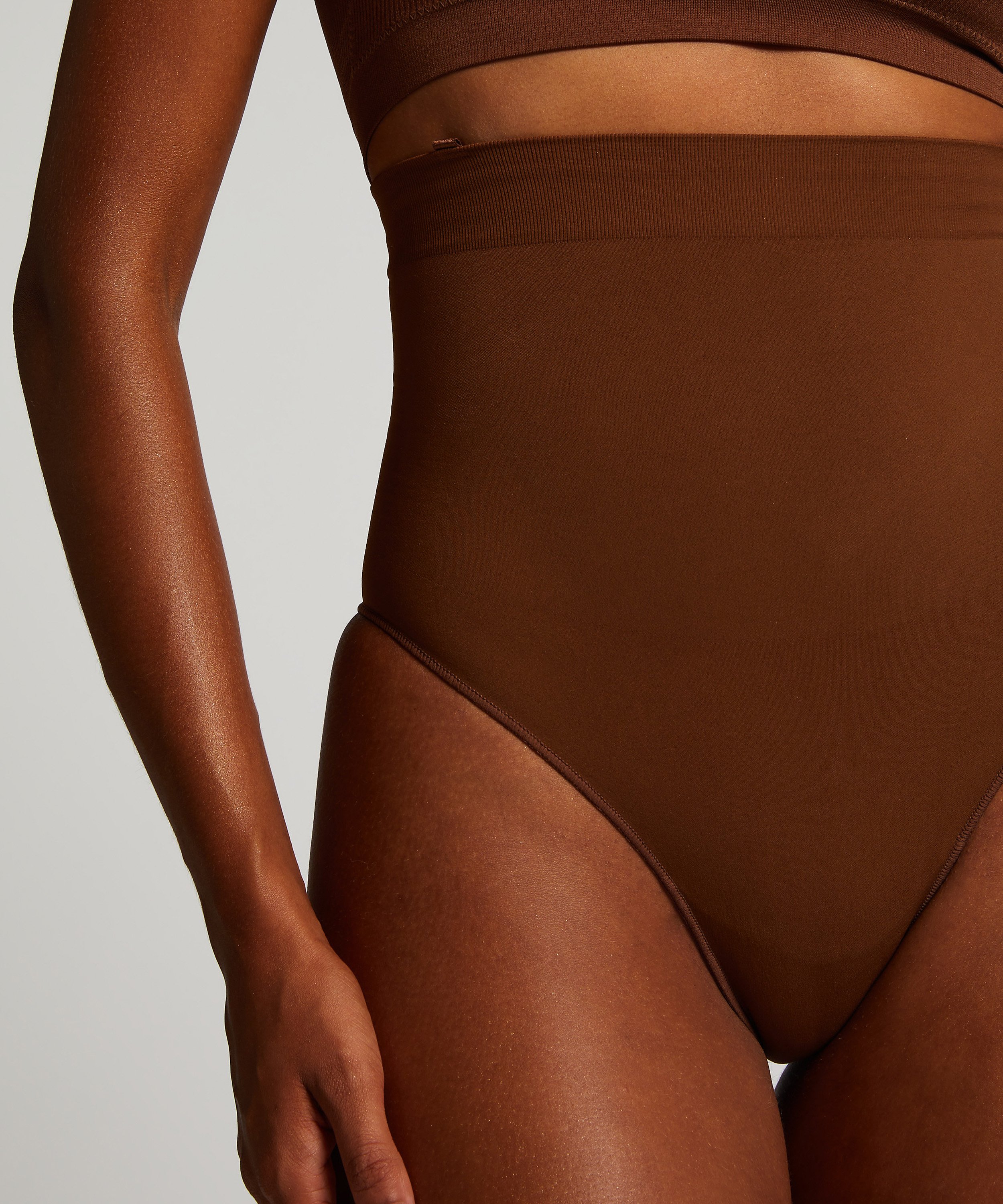 Naadloze corrigerend string met hoge taille, Rood, main