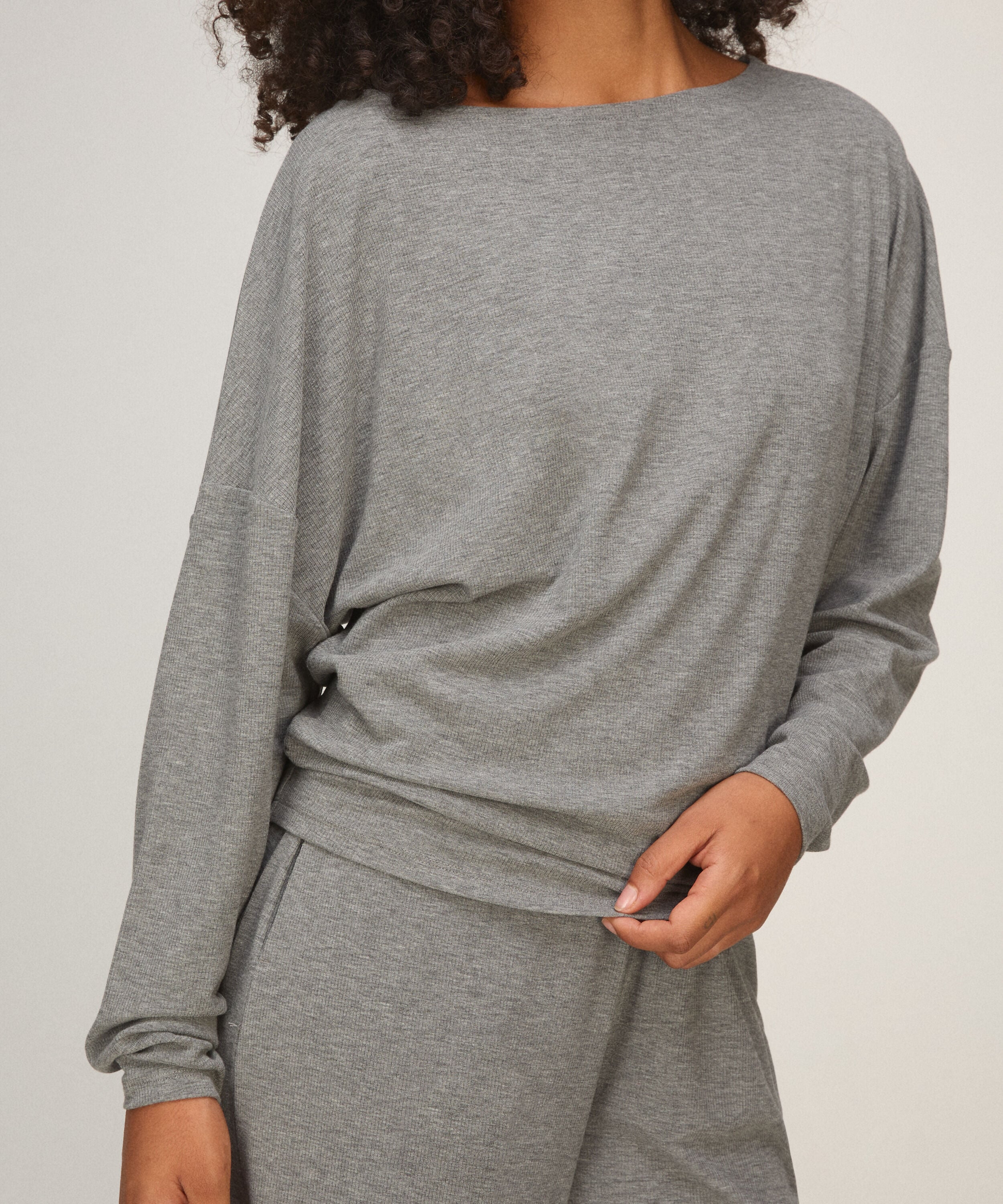 Top Manches Longues Premium Rib Batwing, Gris Top Manches Longues Premium Rib Batwing, Gris