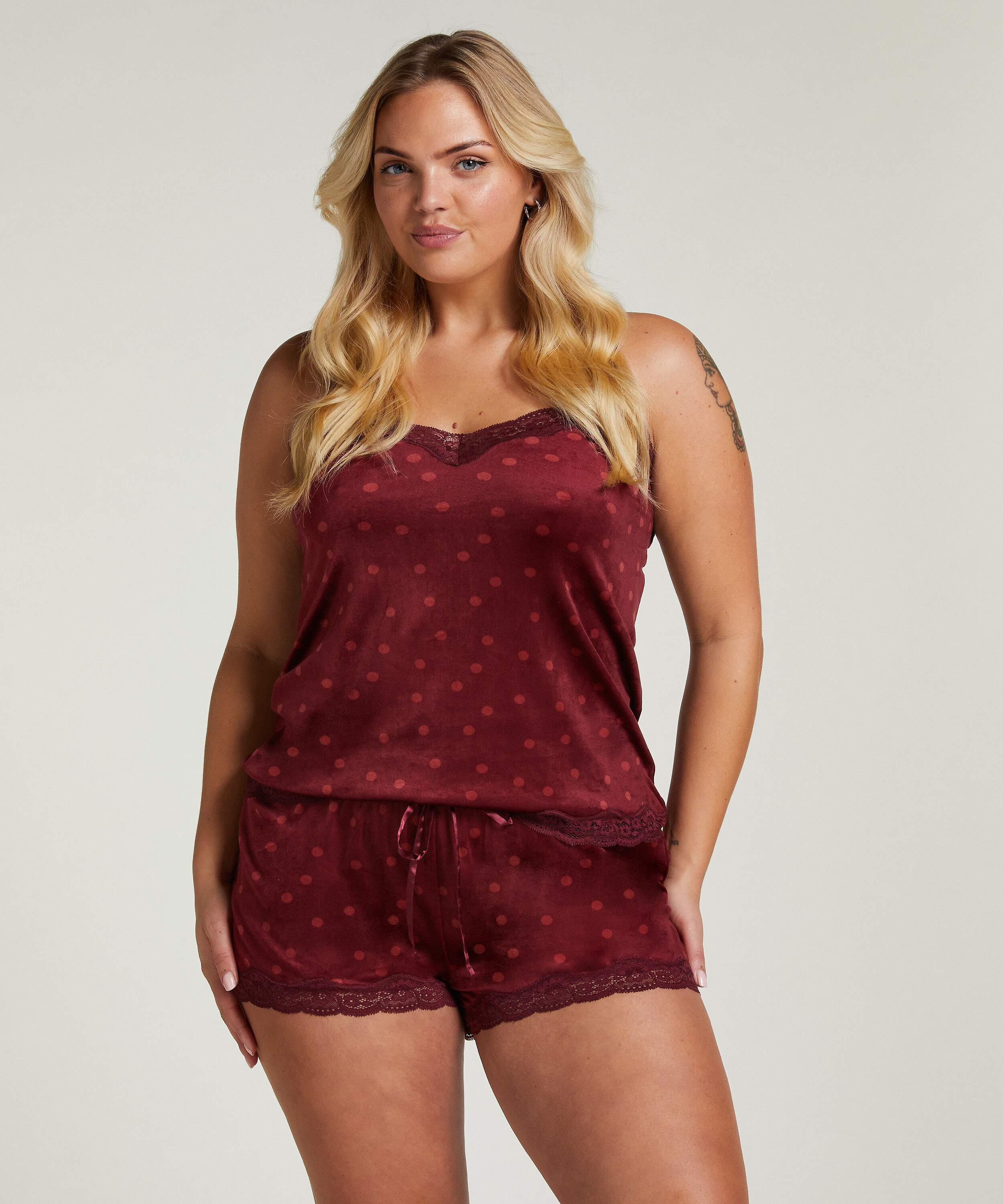 Shorts Velours Lace
