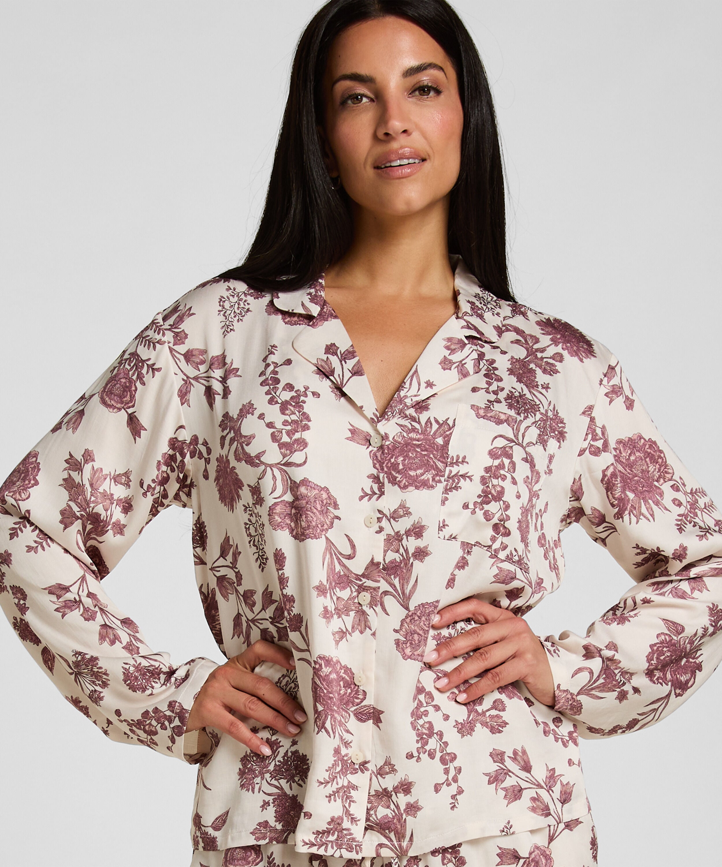 Pyjama Jasje Woven Print, Beige Pyjama Jasje Woven Print, Beige