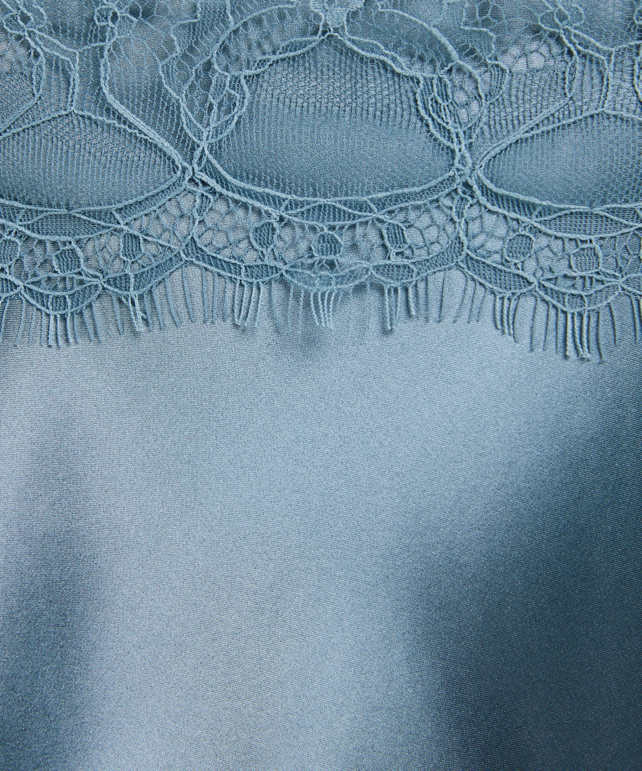 Nuisette en dentelle de soie, Bleu, main