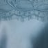 Nuisette en dentelle de soie, Bleu