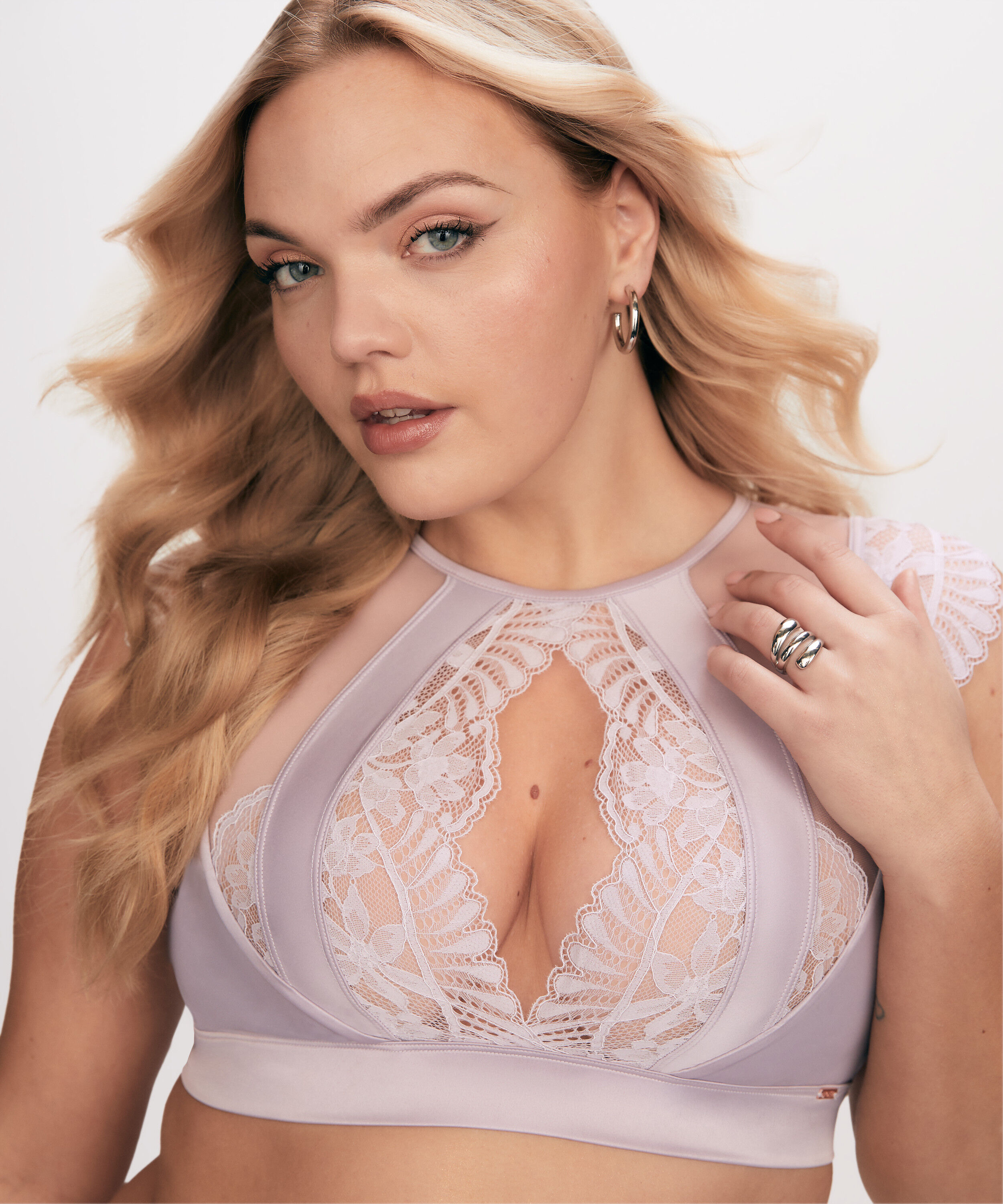 Brassière Indigo, Pourpre