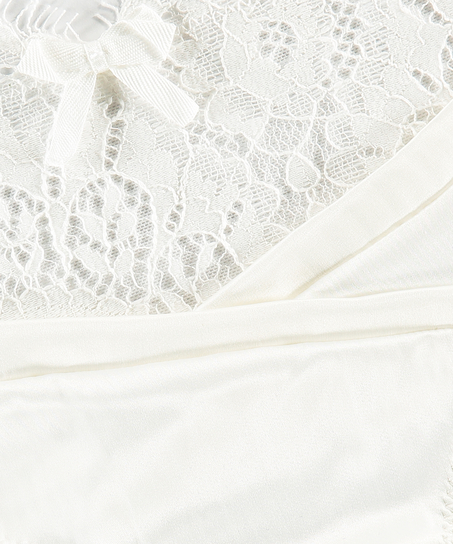 String Hannako, Blanc