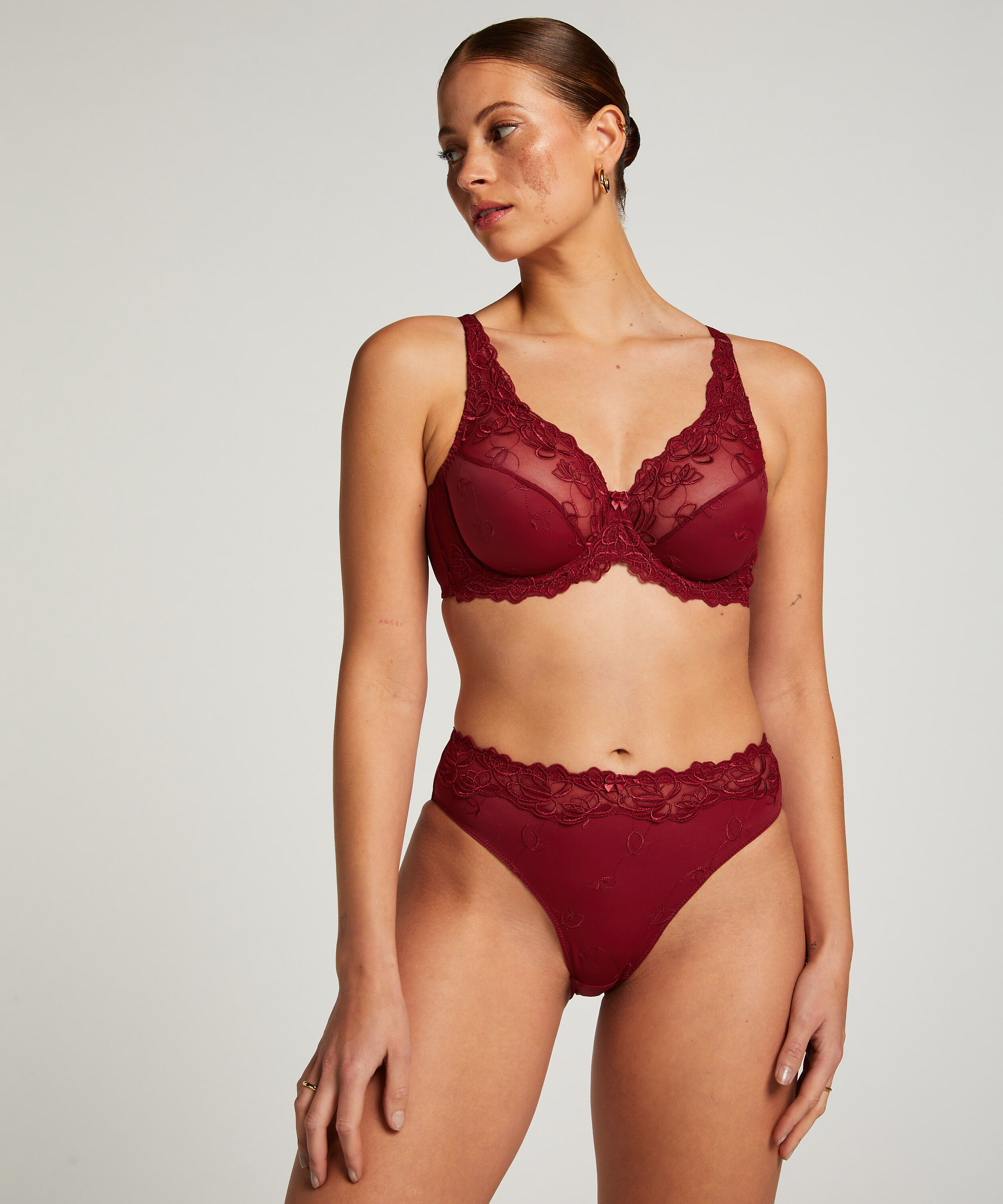Slip taille haute Diva, Rouge