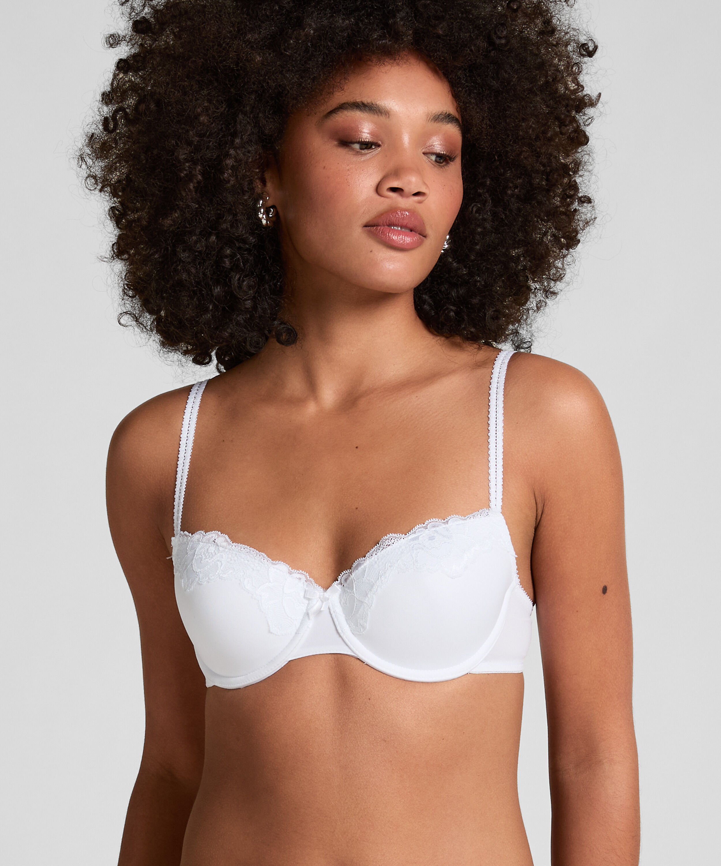 Soutien-gorge &agrave; armatures pr&eacute;form&eacute; Secret Lace, Blanc