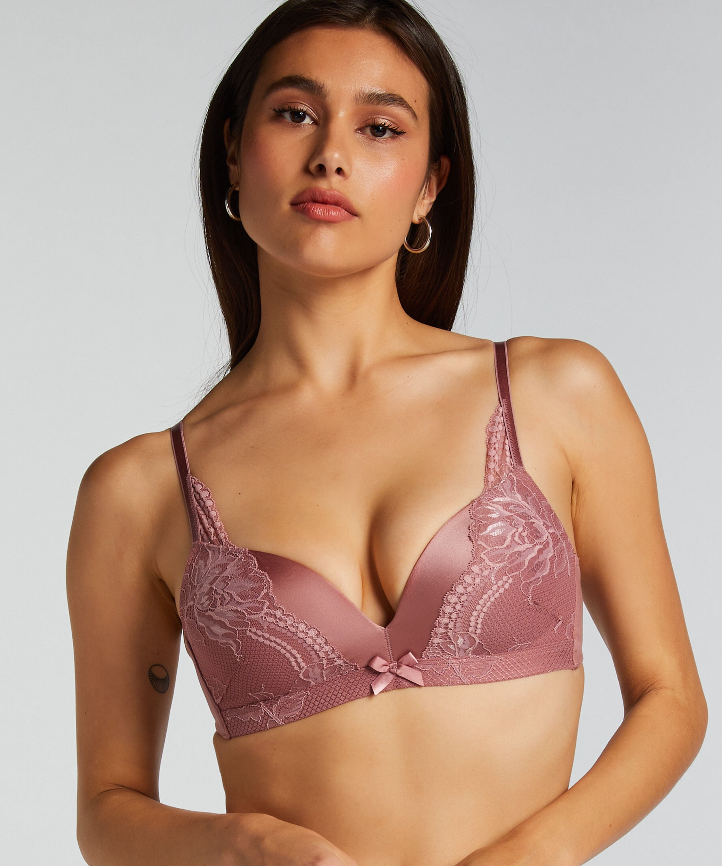 Voorgevormde bh zonder beugel Lycke, Roze