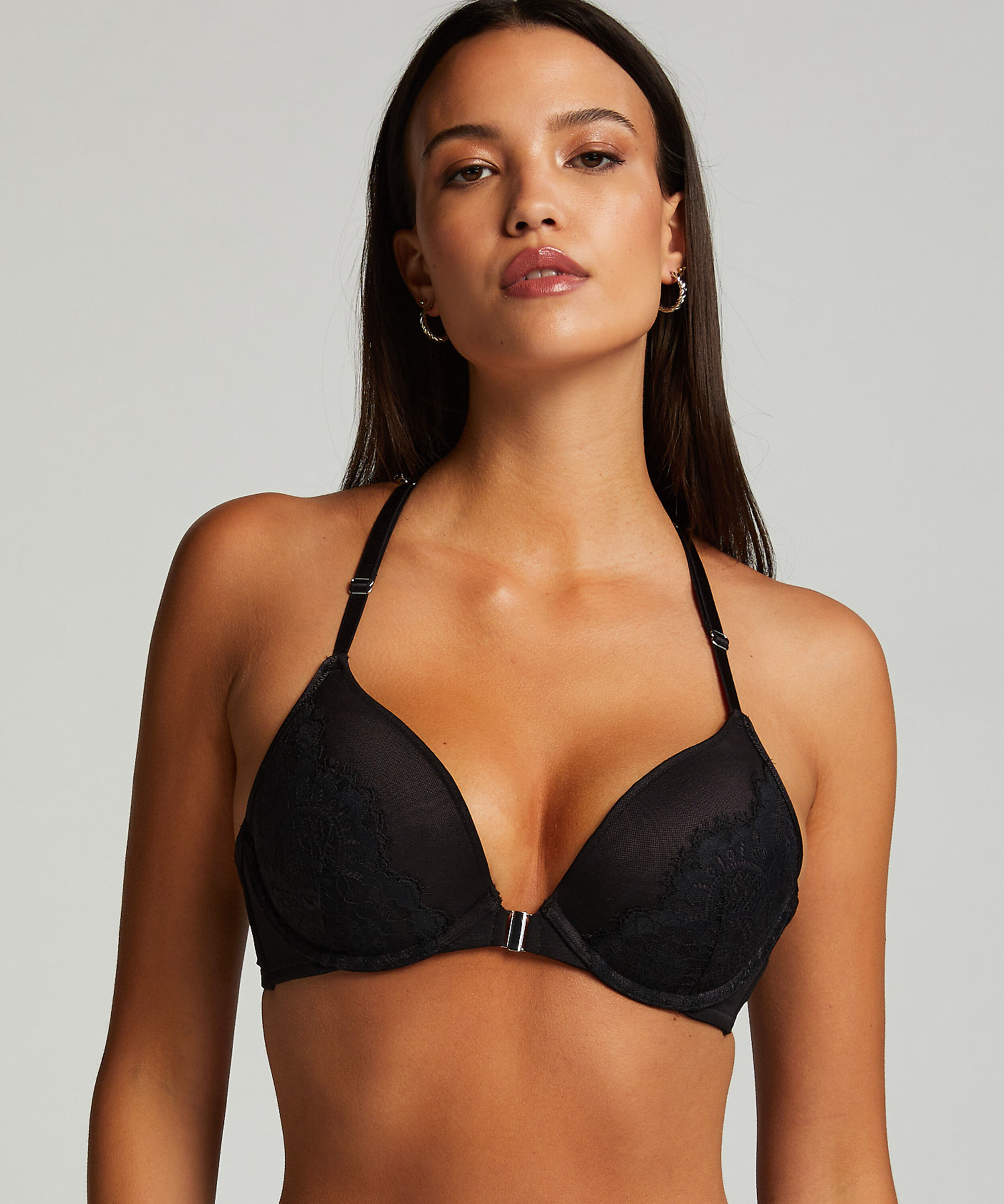 Soutien-gorge &agrave; armatures pr&eacute;form&eacute; push-up  Lorena, Noir
