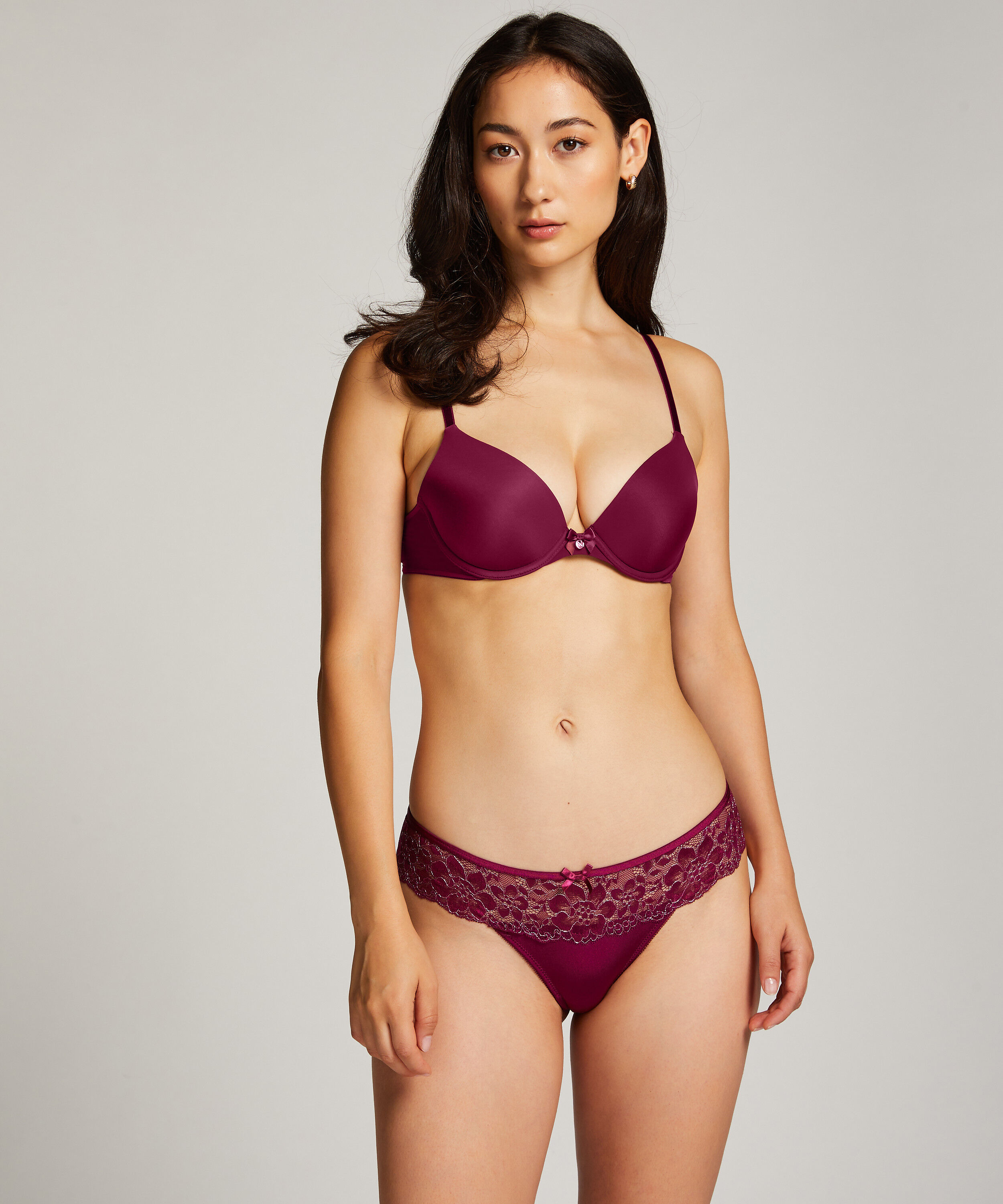 Boxer-string Dewi, Paars