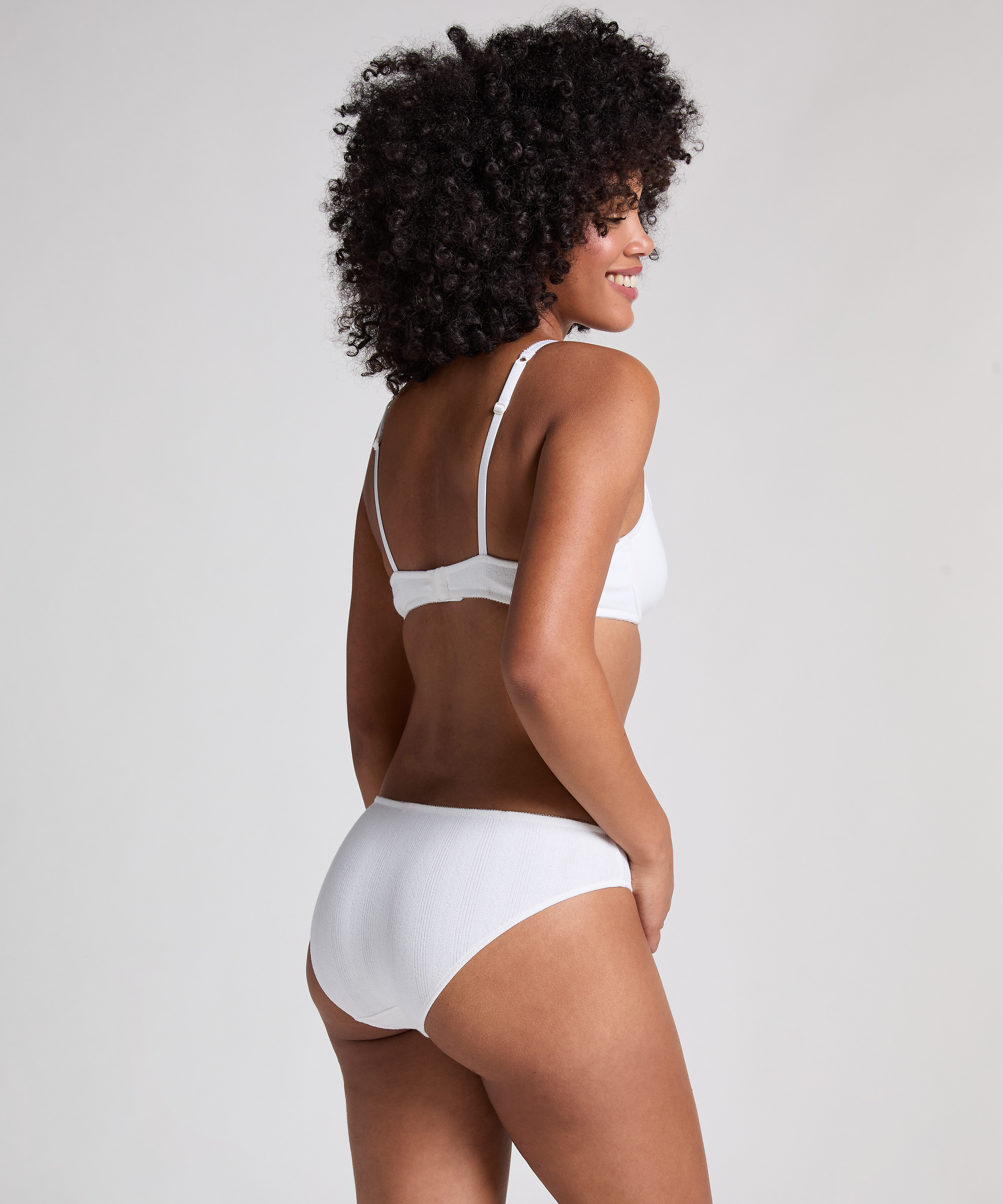 Soutien-gorge &agrave; armatures non-rembourr&eacute; Pointelle, Blanc, main