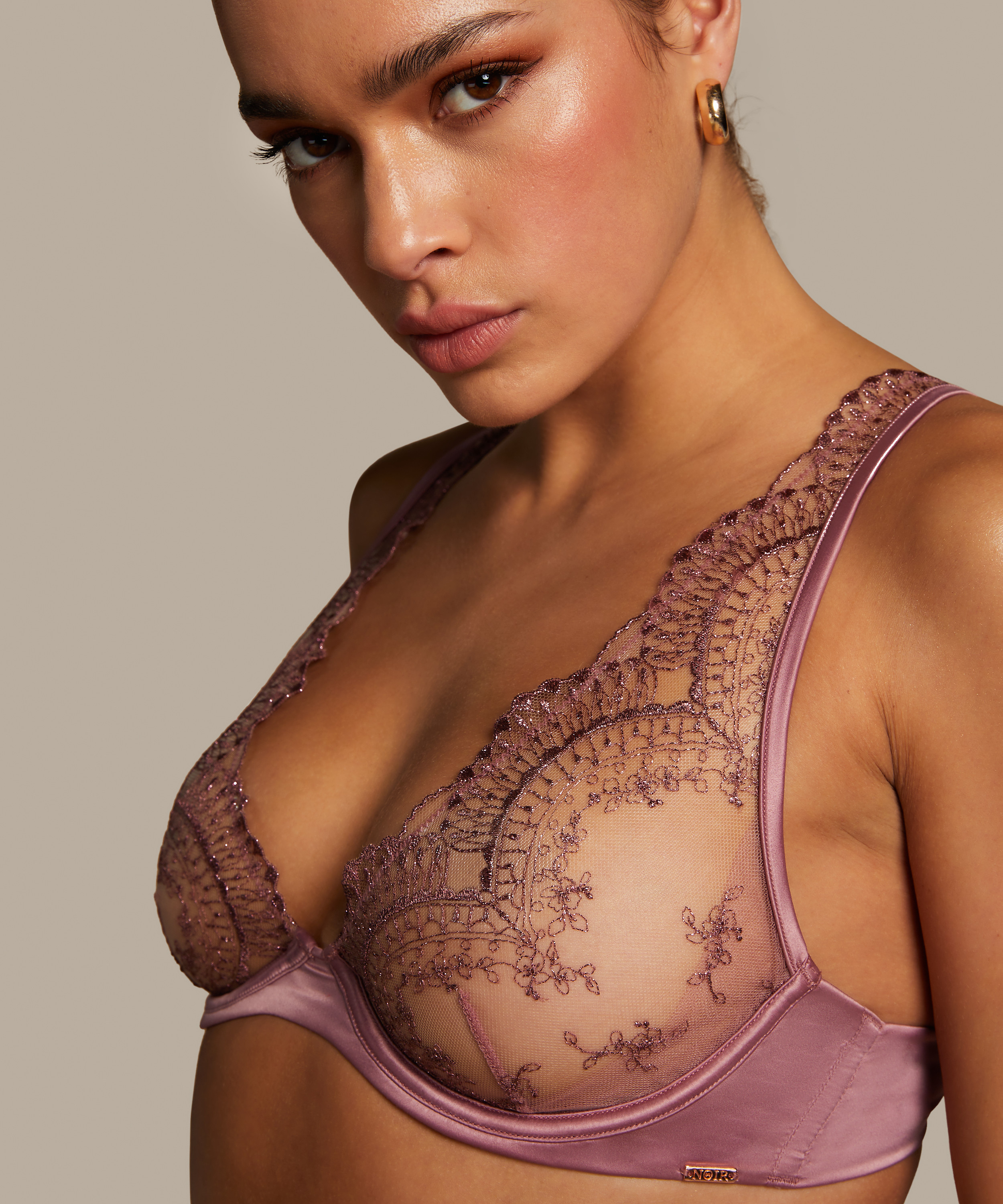 Soutien-gorge à armatures non-préformé Christine, Rose, main