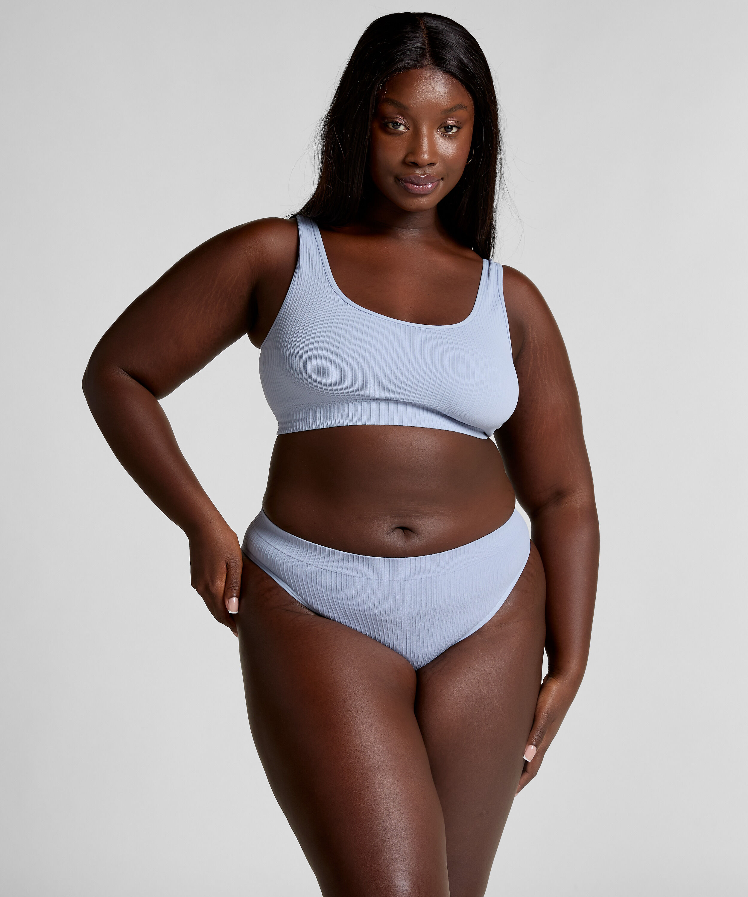 Brazilian Dianne, Blauw