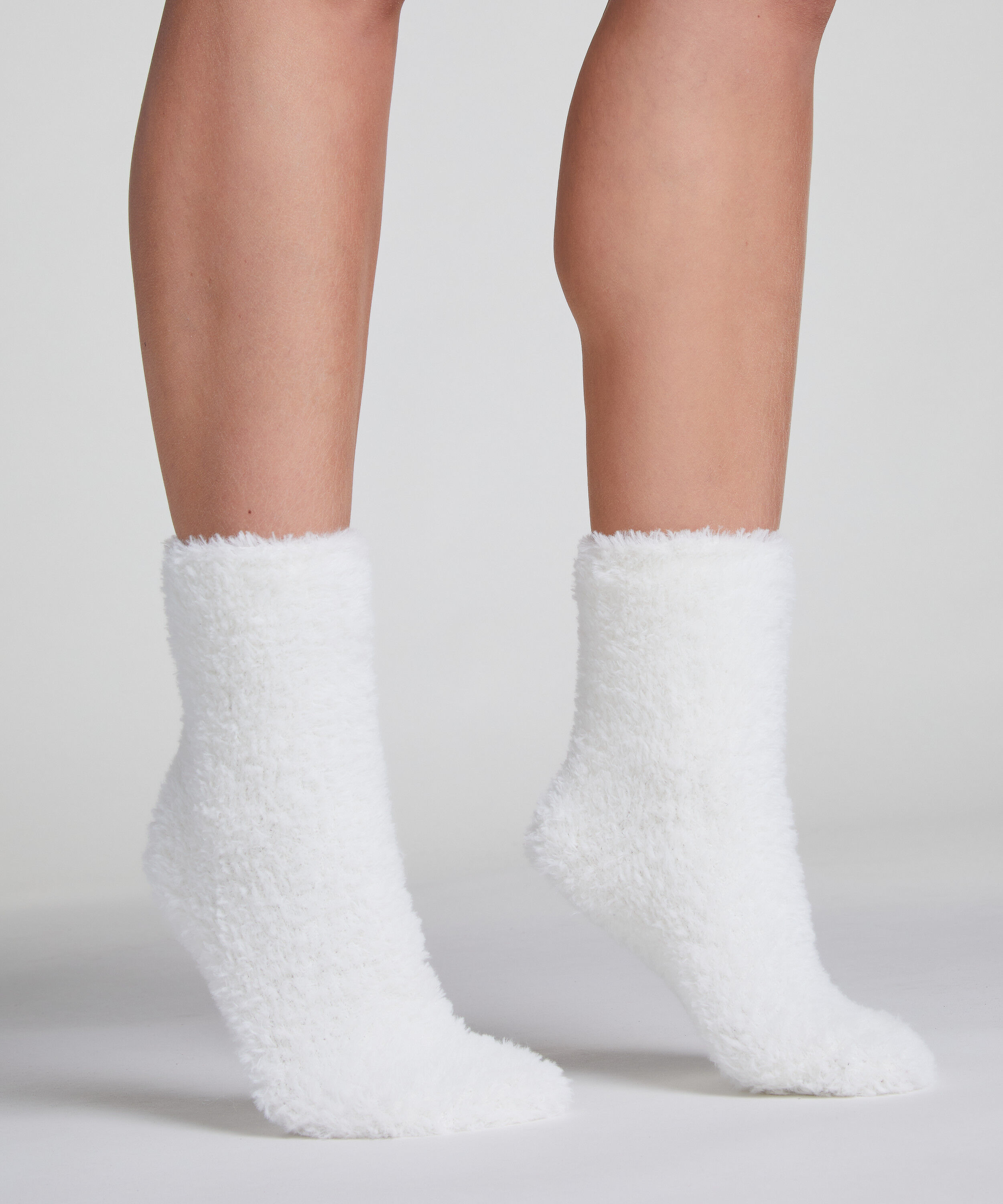 1 paire de chaussettes tricotées