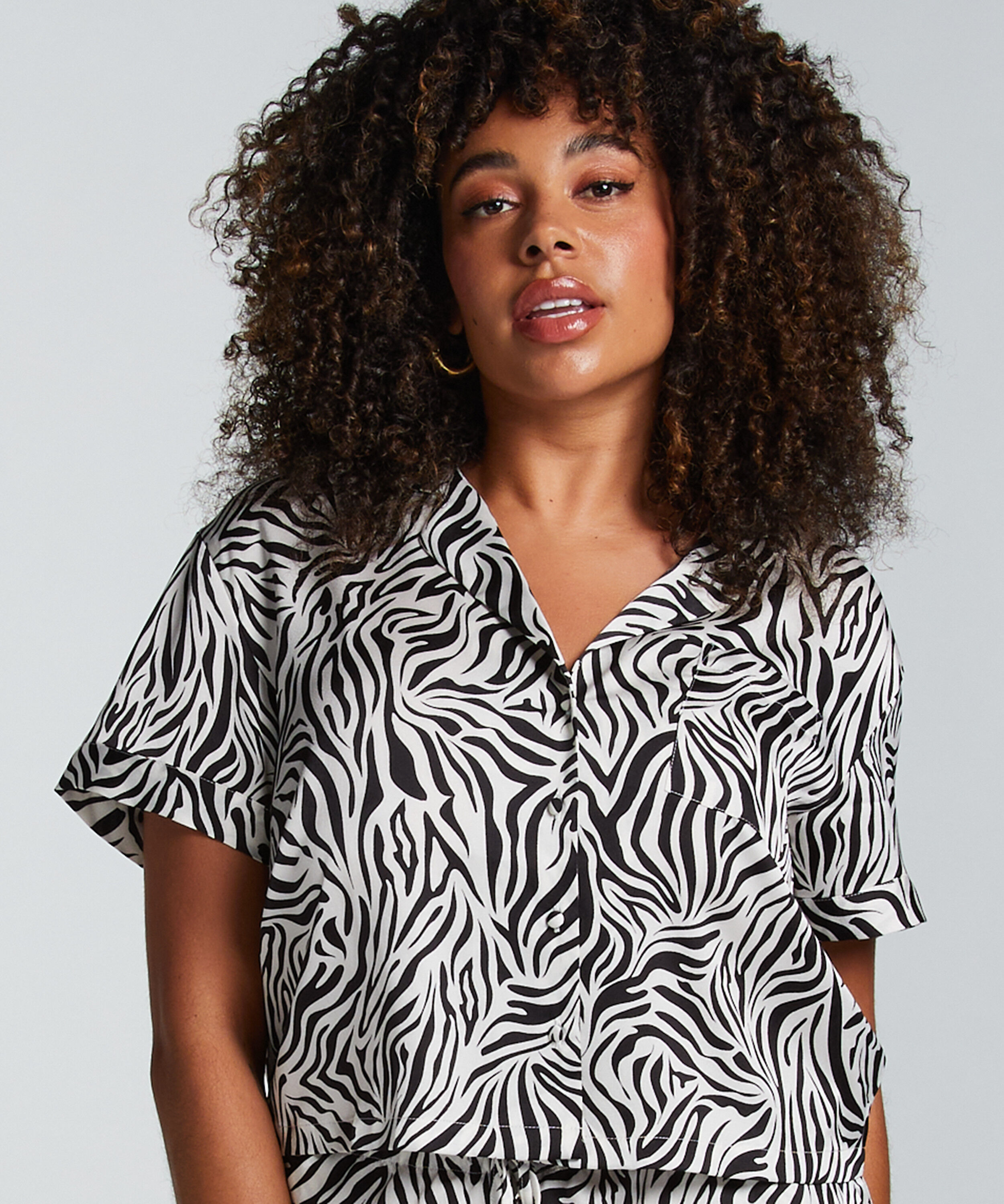 Jacket Satin, Wit