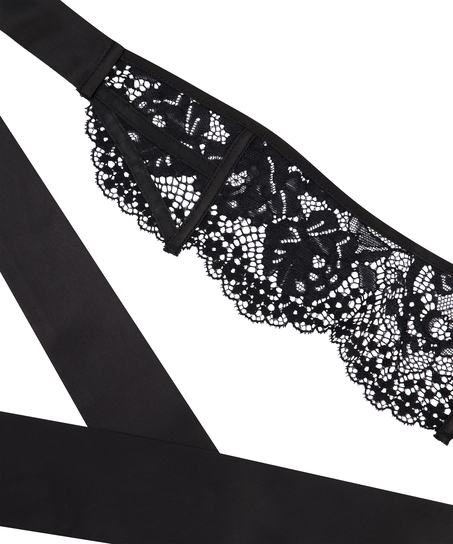 Private Masque, Noir