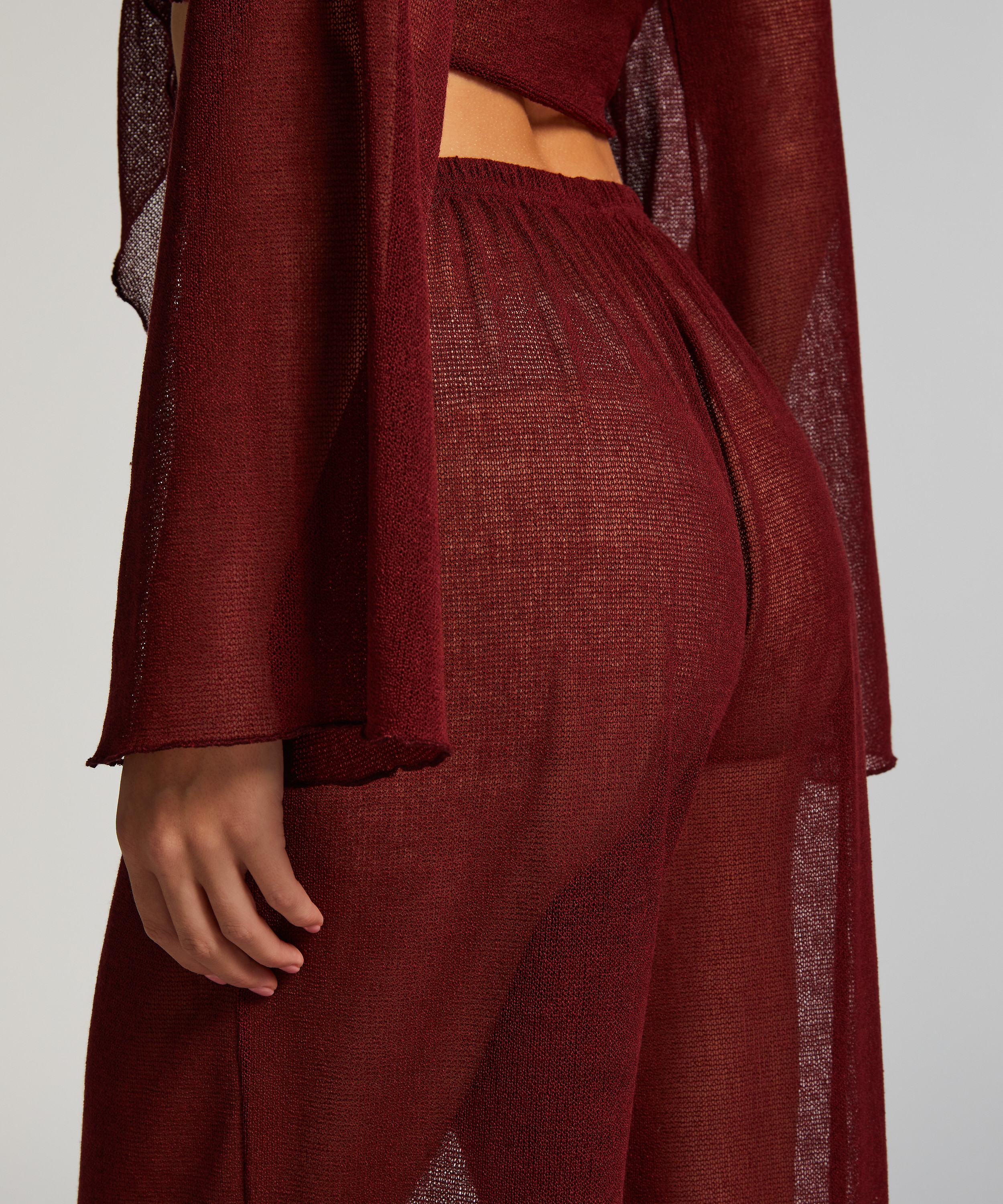 Strandbroek, Rood, main