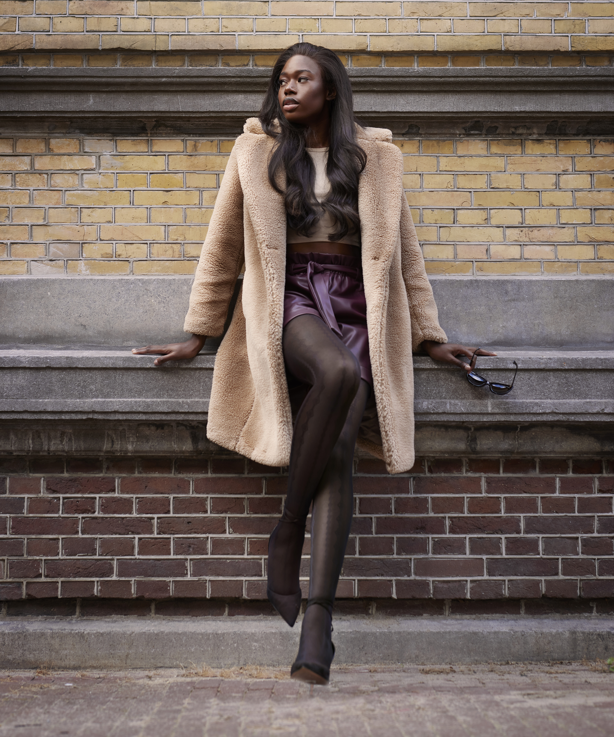 Panty 15 Denier Rhinestone Fishnet, Zwart, main