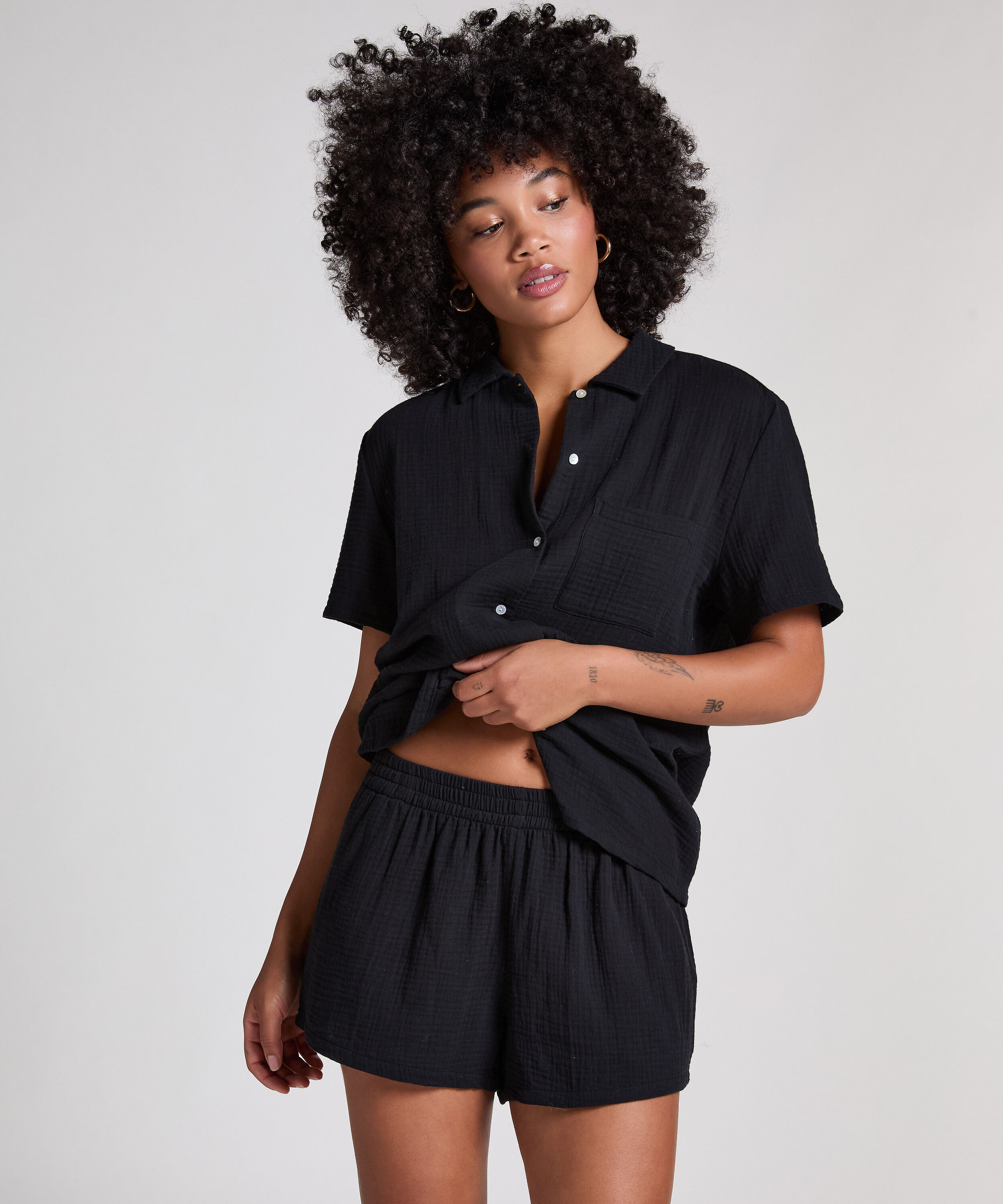 Short en mousseline, Noir