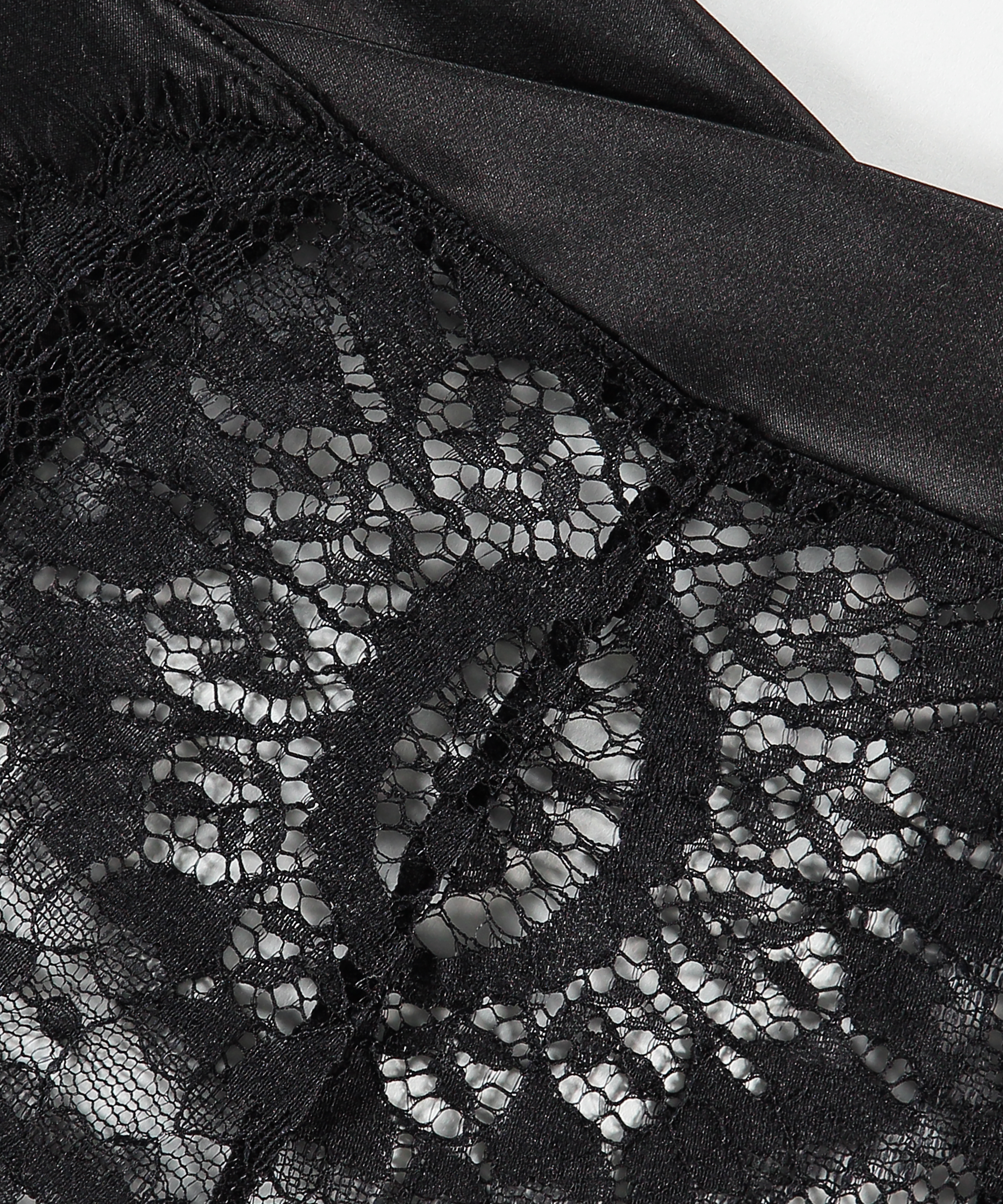 String haut Hannako, Noir, main