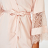 Kimono Satin en dentelle, Rose