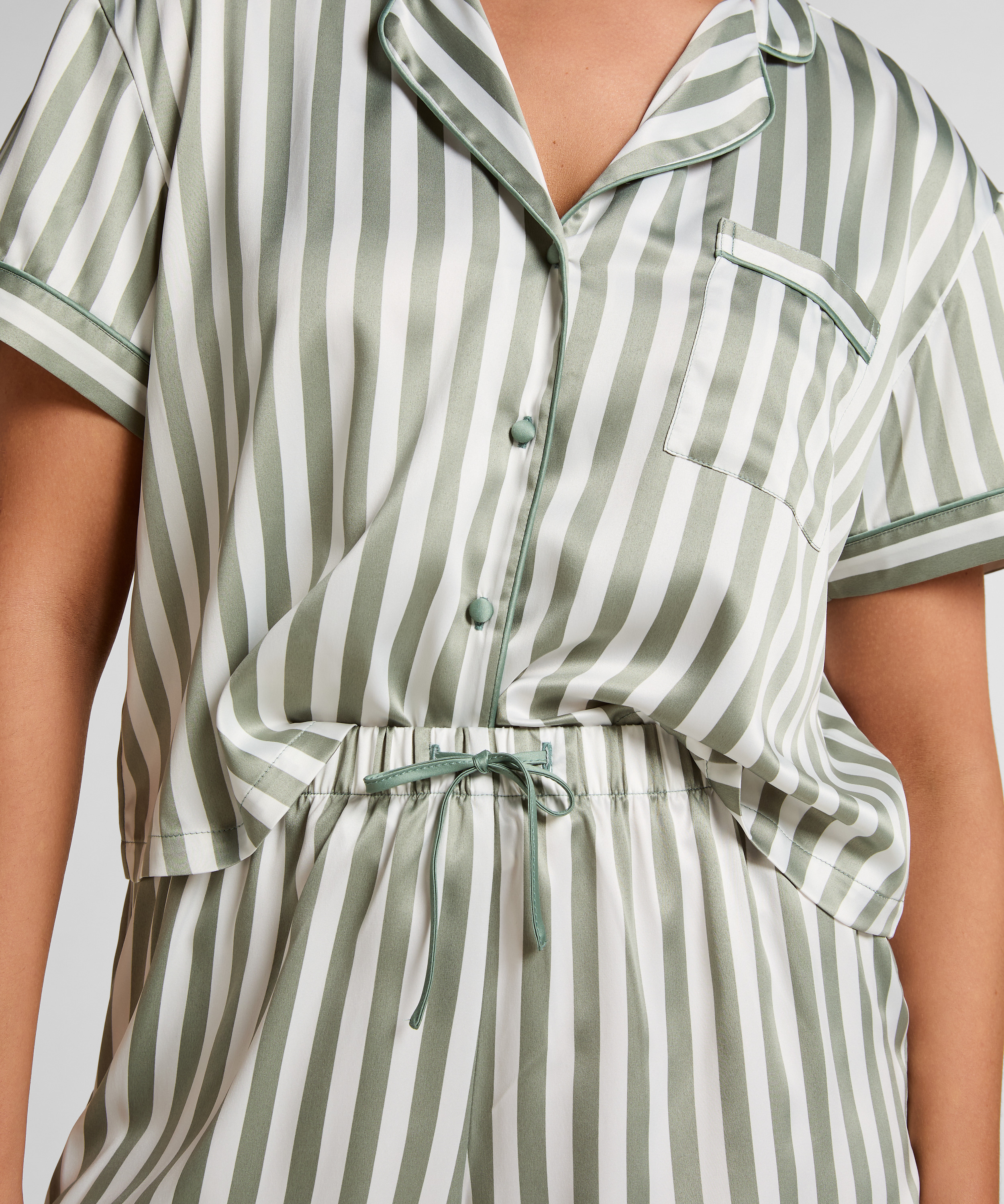 Satijnen pyjamaset, Groen, main