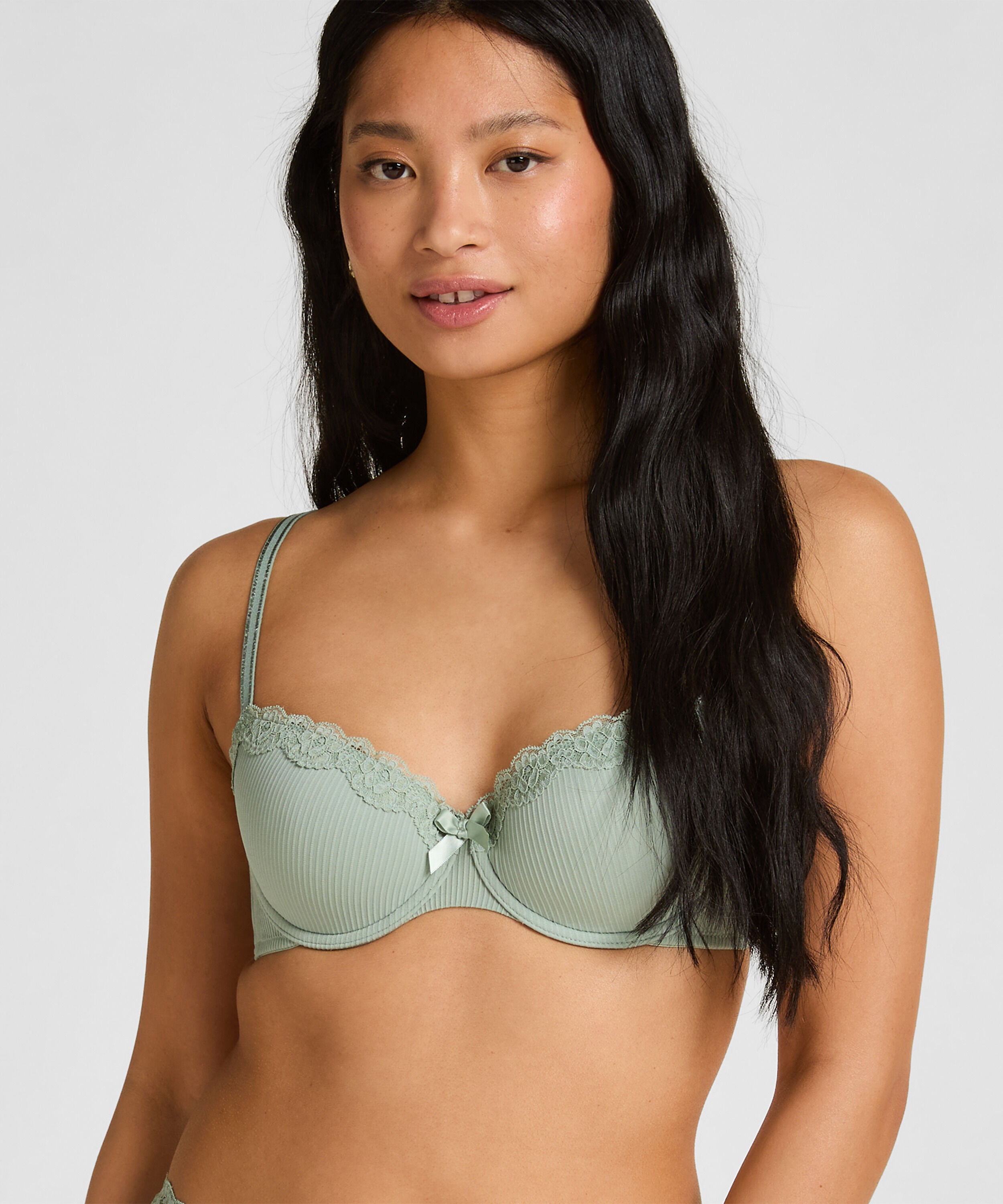 Soutien-gorge à armatures rembourré Lola